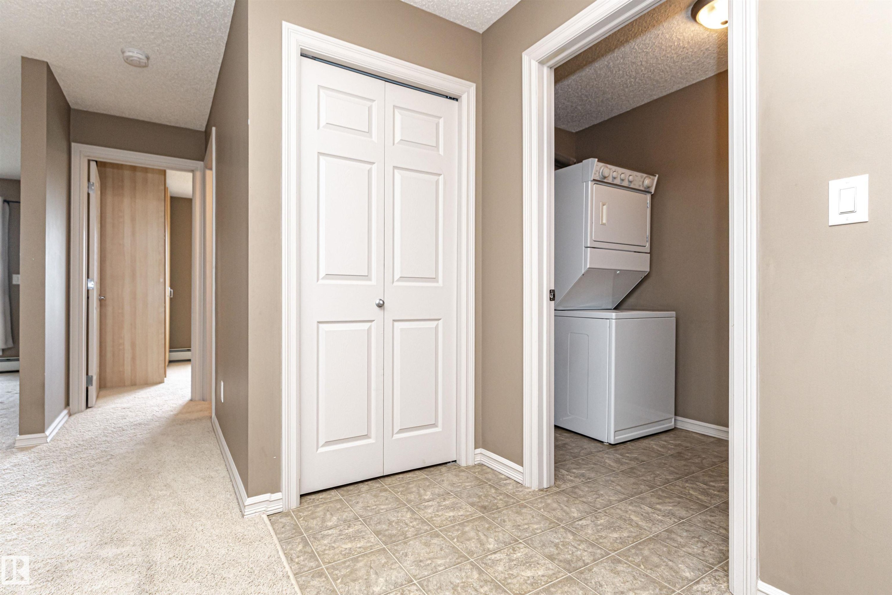 318 13830 150 Avenue, Edmonton, AB
