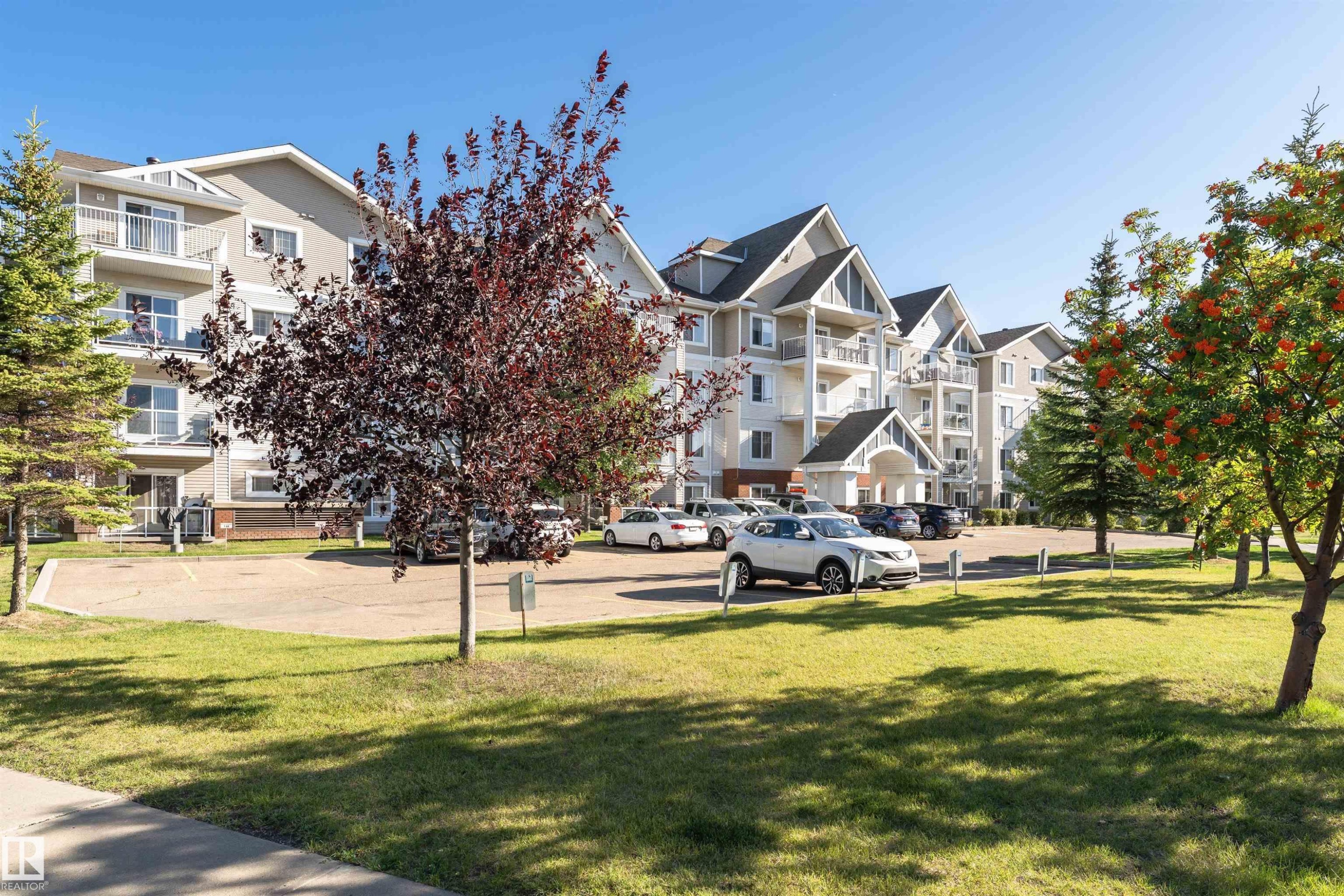 318 13830 150 Avenue, Edmonton, AB