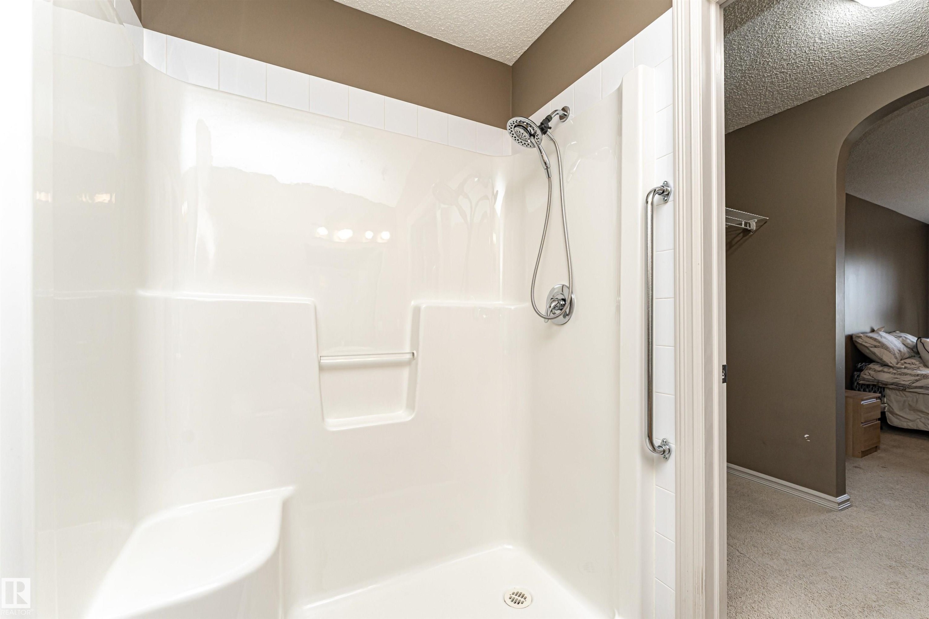 318 13830 150 Avenue, Edmonton, AB