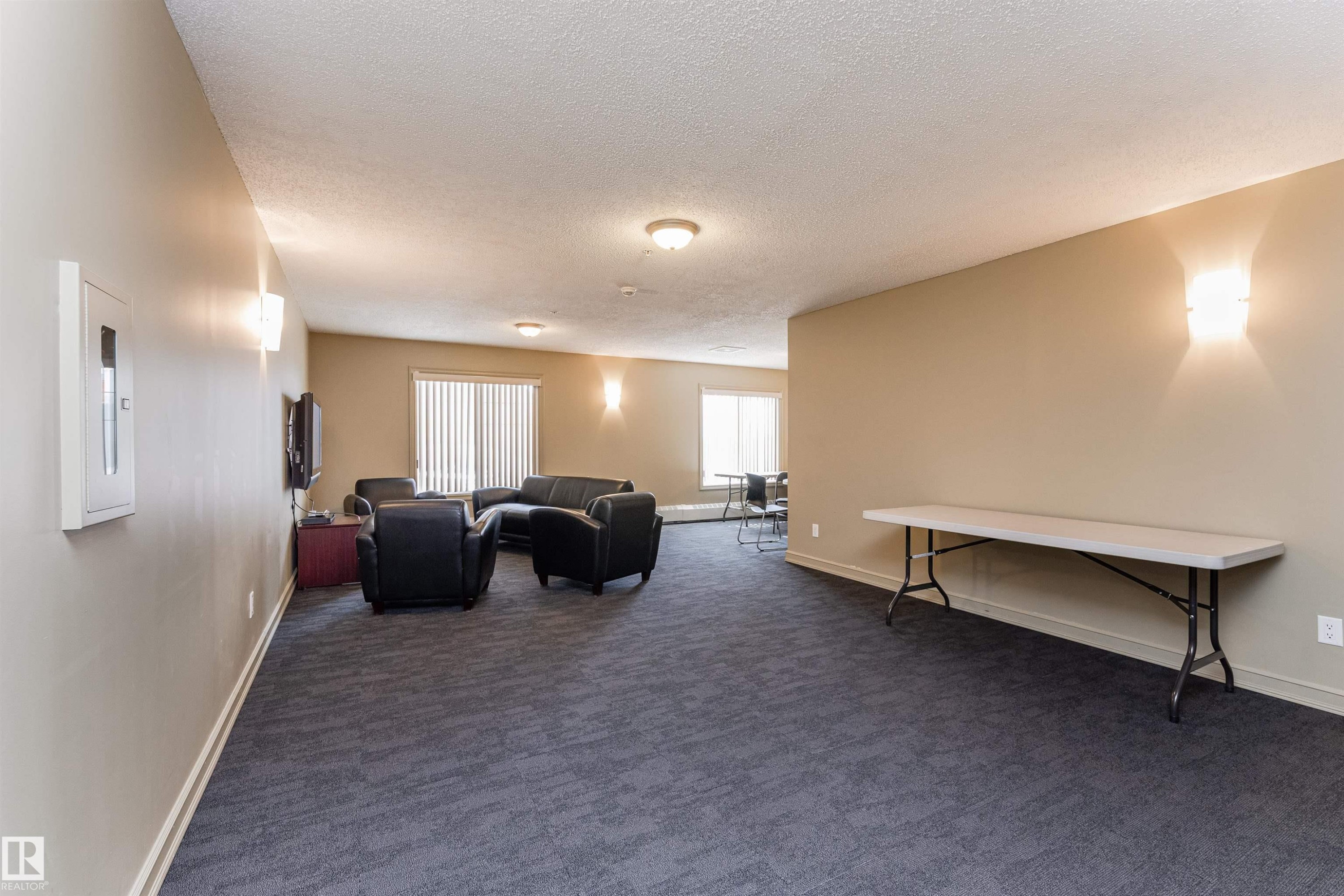 318 13830 150 Avenue, Edmonton, AB