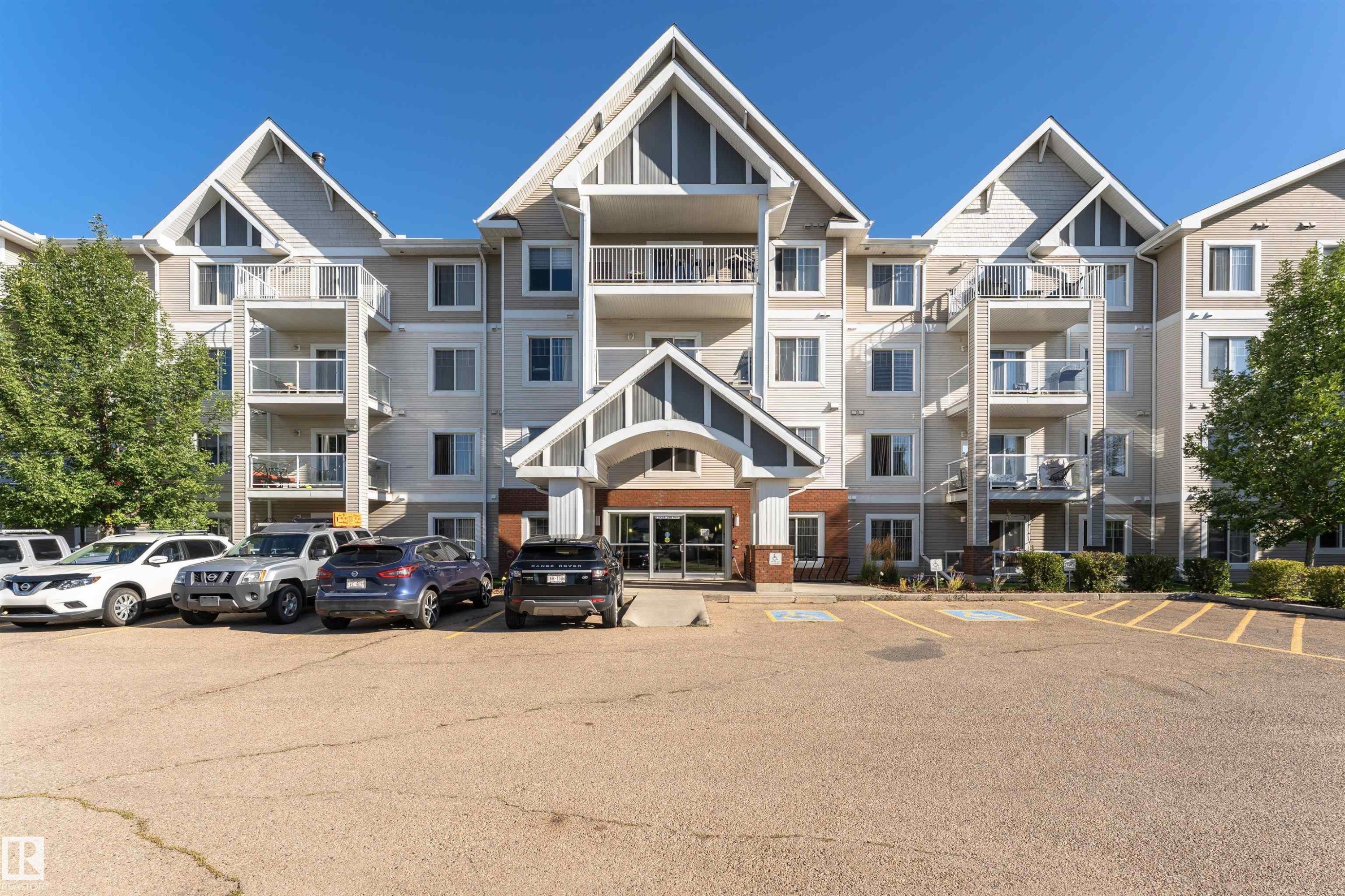318 13830 150 Avenue, Edmonton, AB