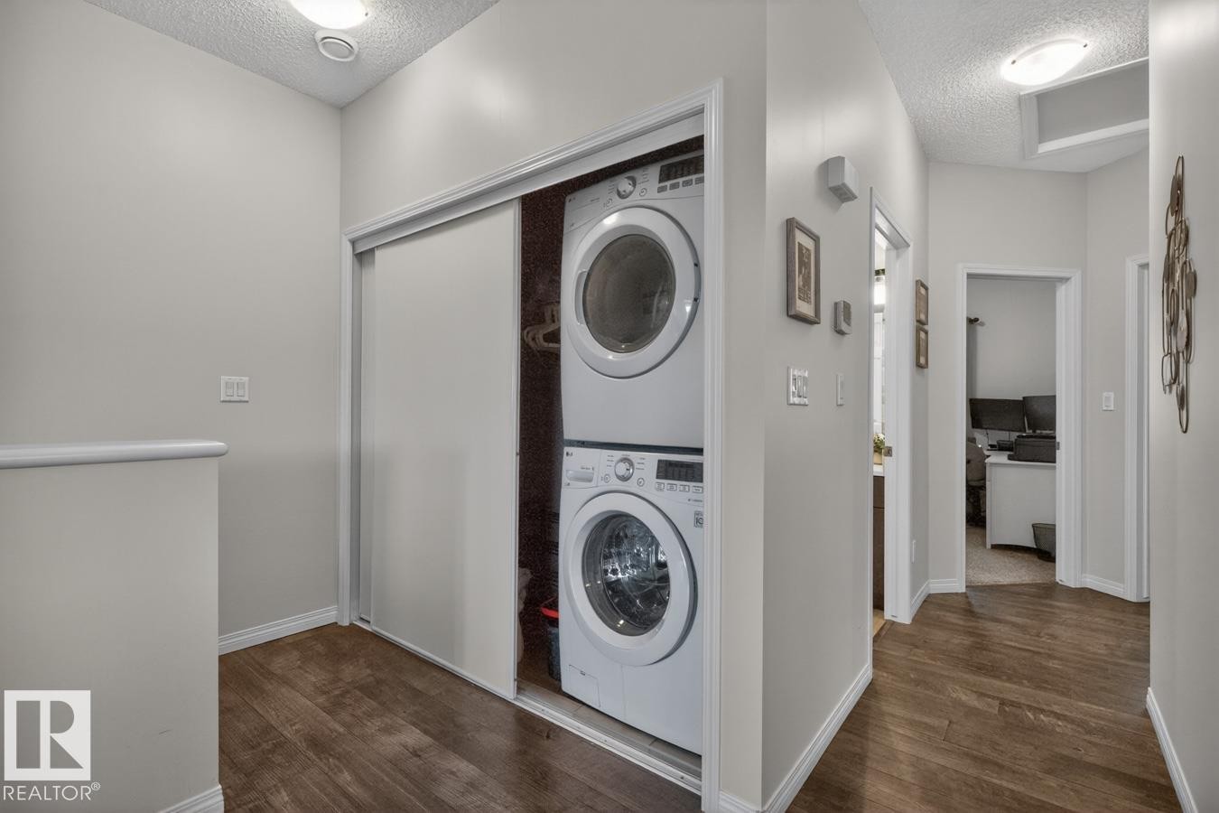 15 3305 Orchards Link Link, Edmonton, AB