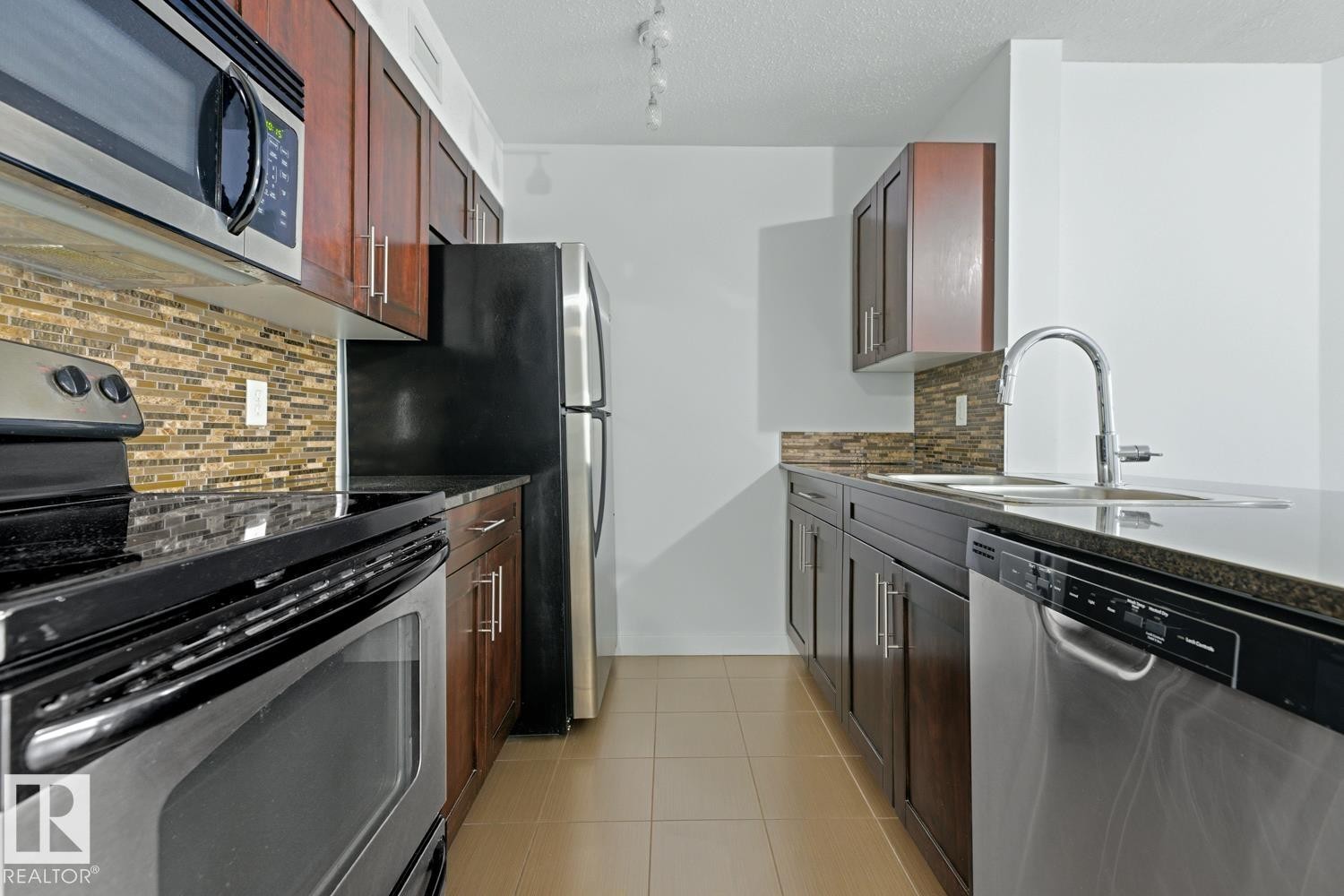 110 534 Watt Boulevard, Edmonton, AB
