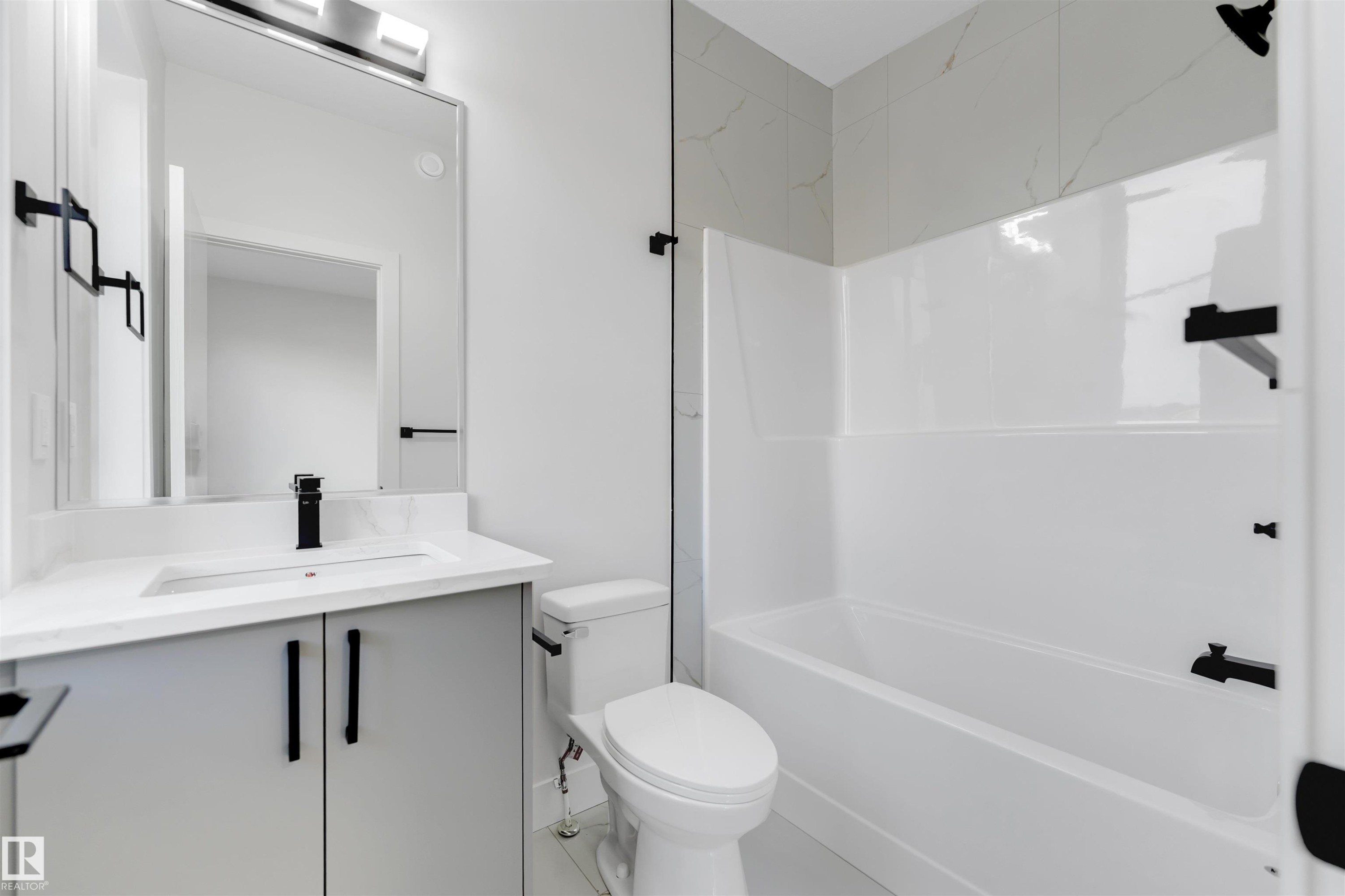 22740 82 Avenue, Edmonton, AB