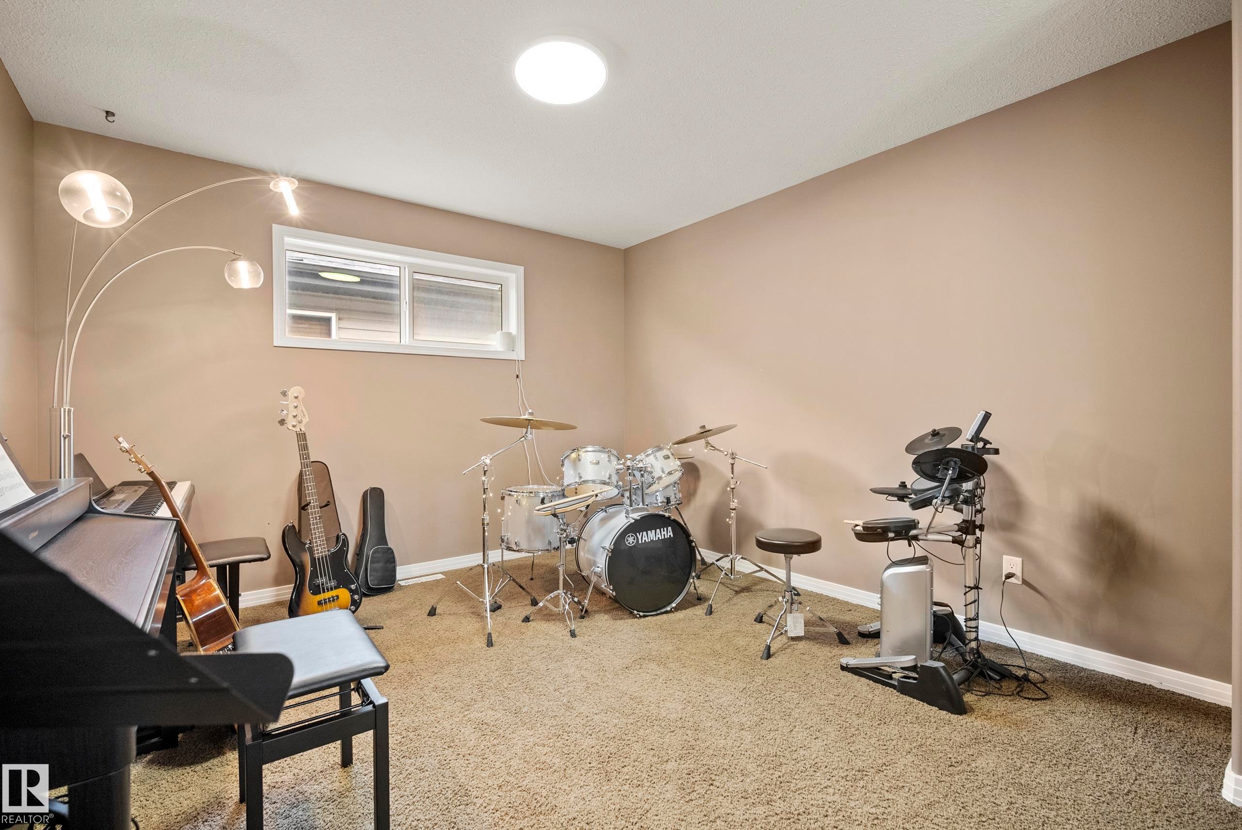 6715 19 Avenue, Edmonton, AB