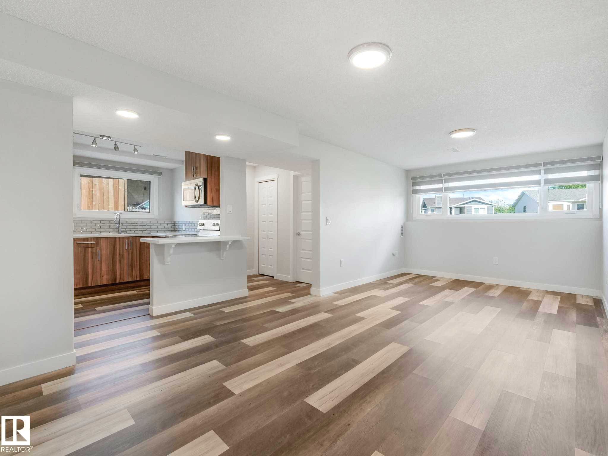 180 Dunluce Road, Edmonton, AB