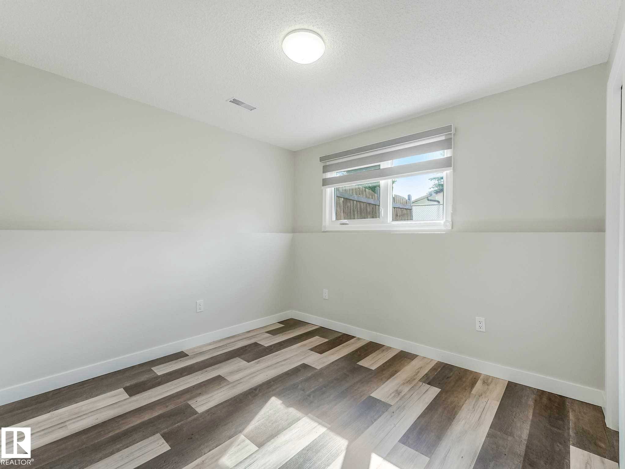 180 Dunluce Road, Edmonton, AB