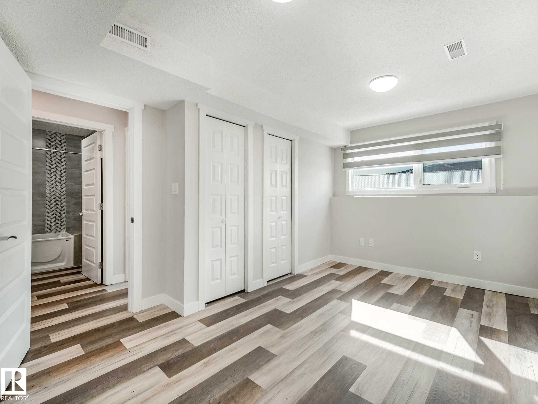 180 Dunluce Road, Edmonton, AB