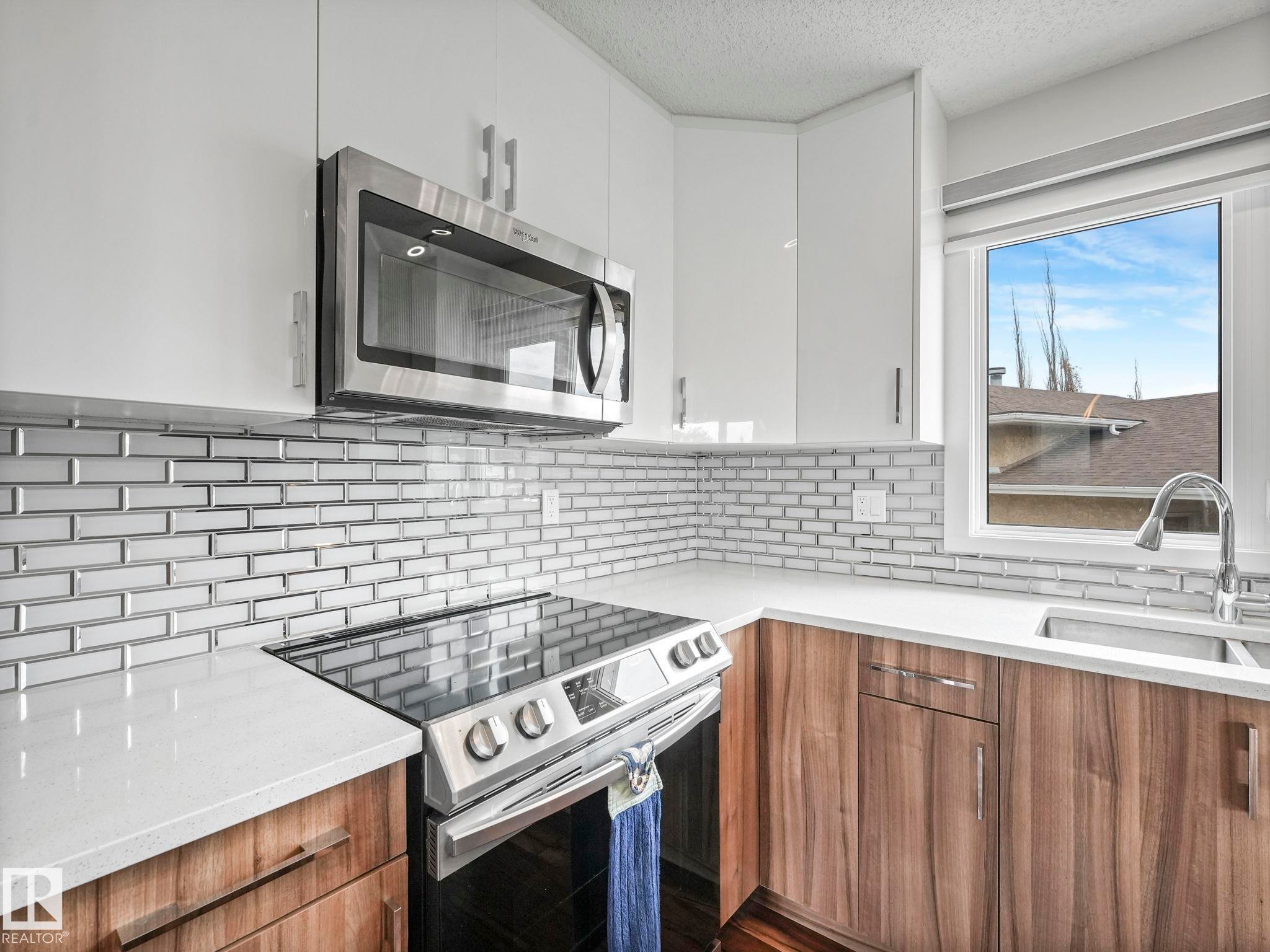 180 Dunluce Road, Edmonton, AB