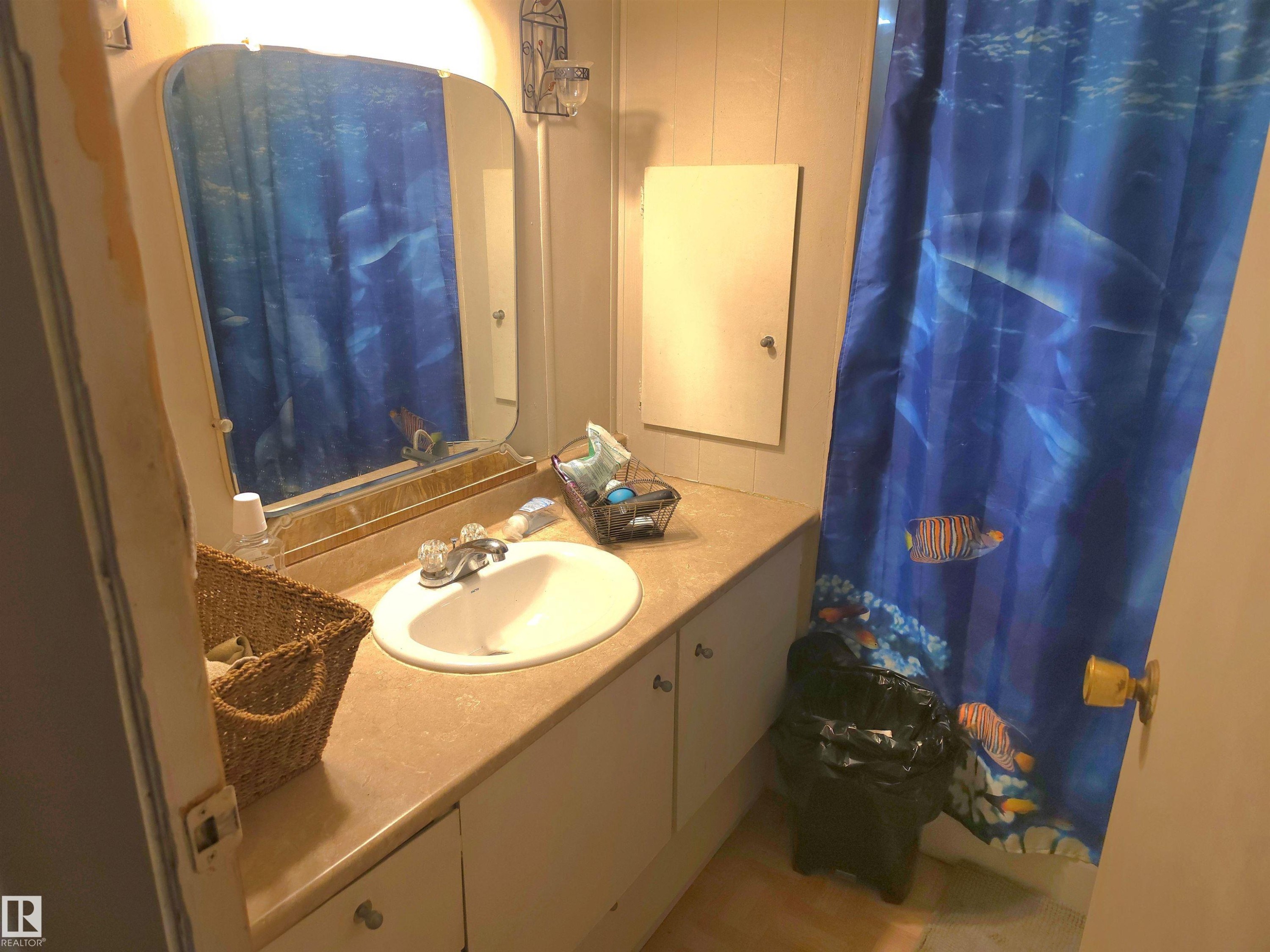 4916 47 Street, Thorsby, AB