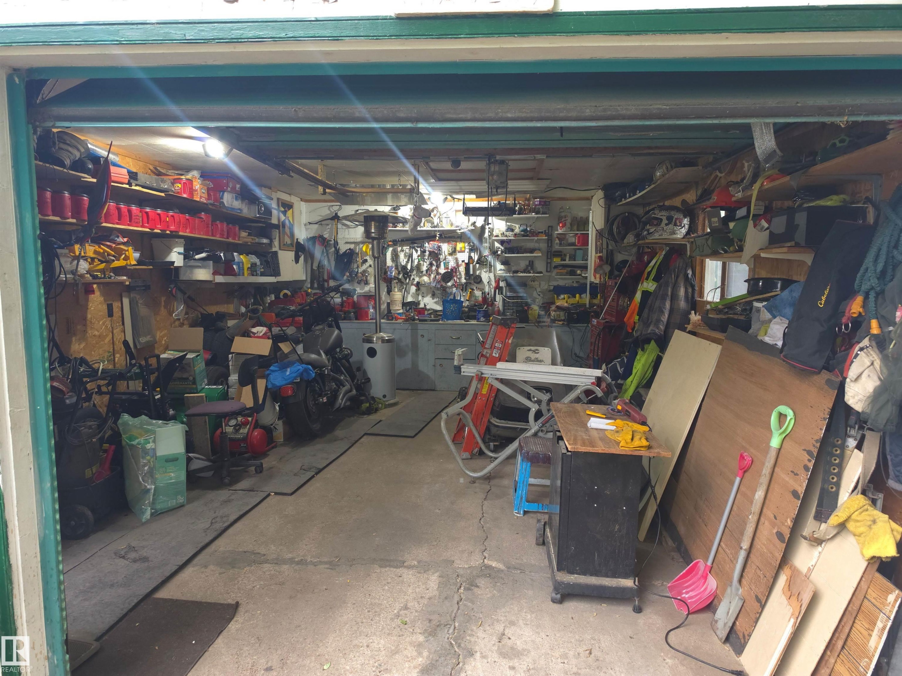 4916 47 Street, Thorsby, AB
