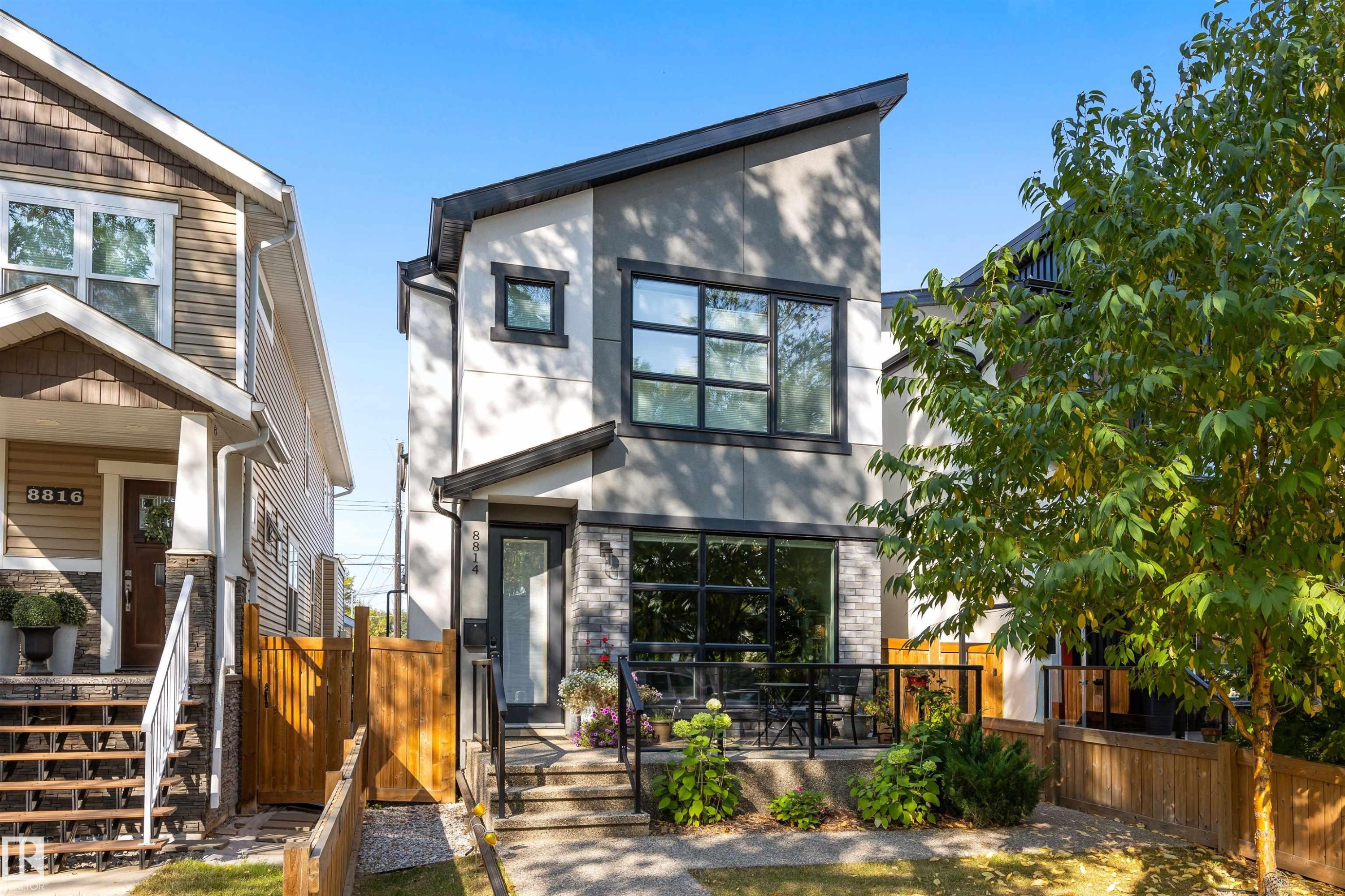 8814 85 Avenue, Edmonton, AB