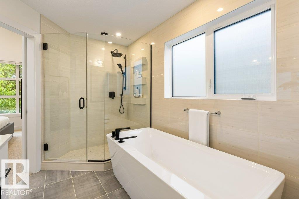 8814 85 Avenue, Edmonton, AB