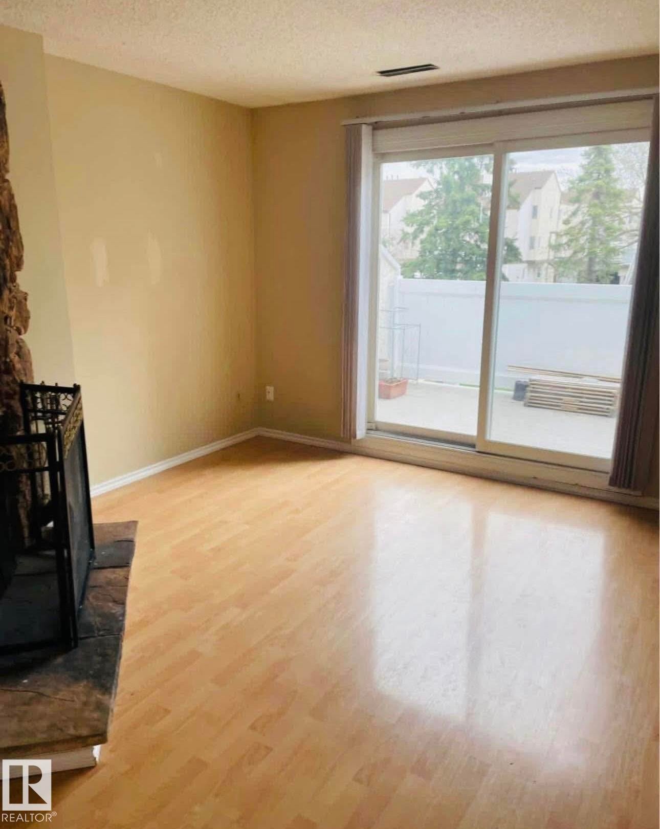 185 Lancaster Terrace, Edmonton, AB