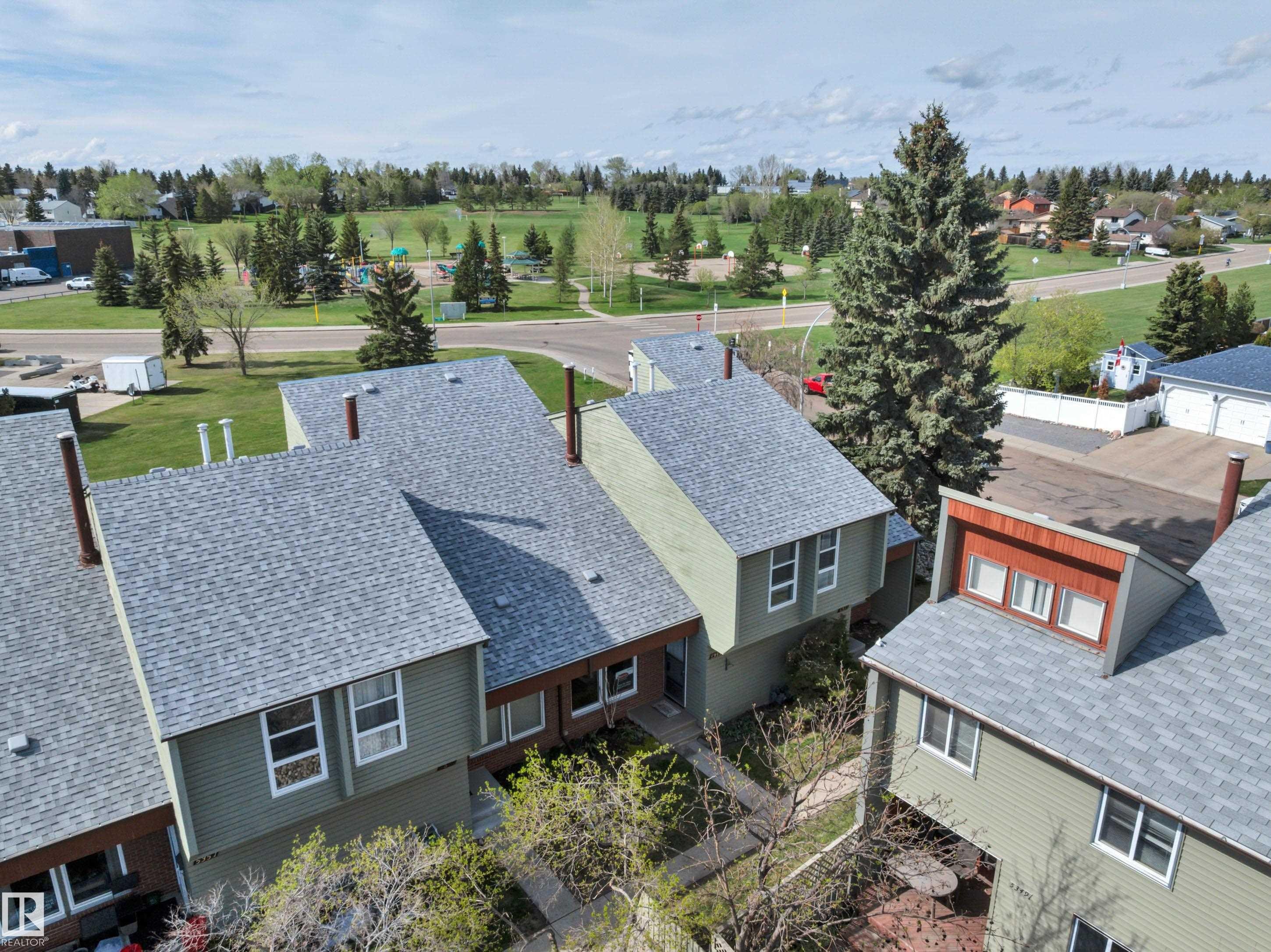 5353 Hill View Crescent Nw, Edmonton, AB - Outdoor