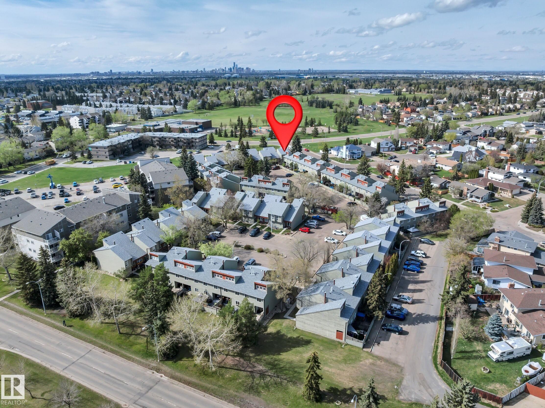 5353 Hill View Crescent Nw, Edmonton, AB - Outdoor With View
