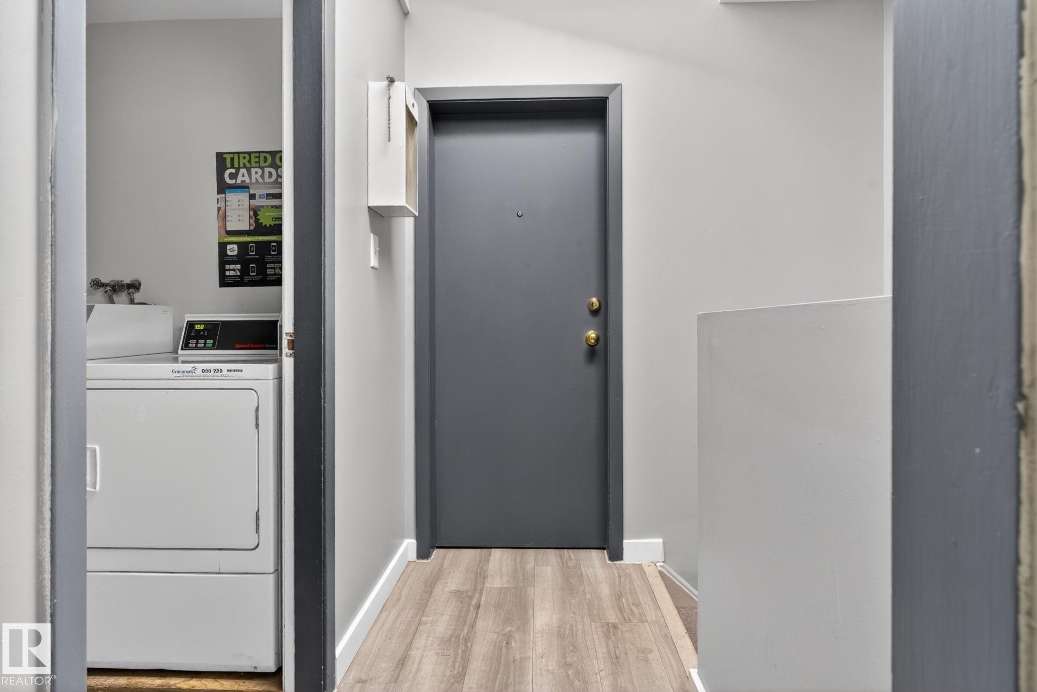 6203 122 Avenue, Edmonton, AB