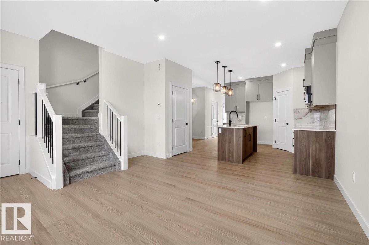 237 Deer Valley Drive, Leduc, AB