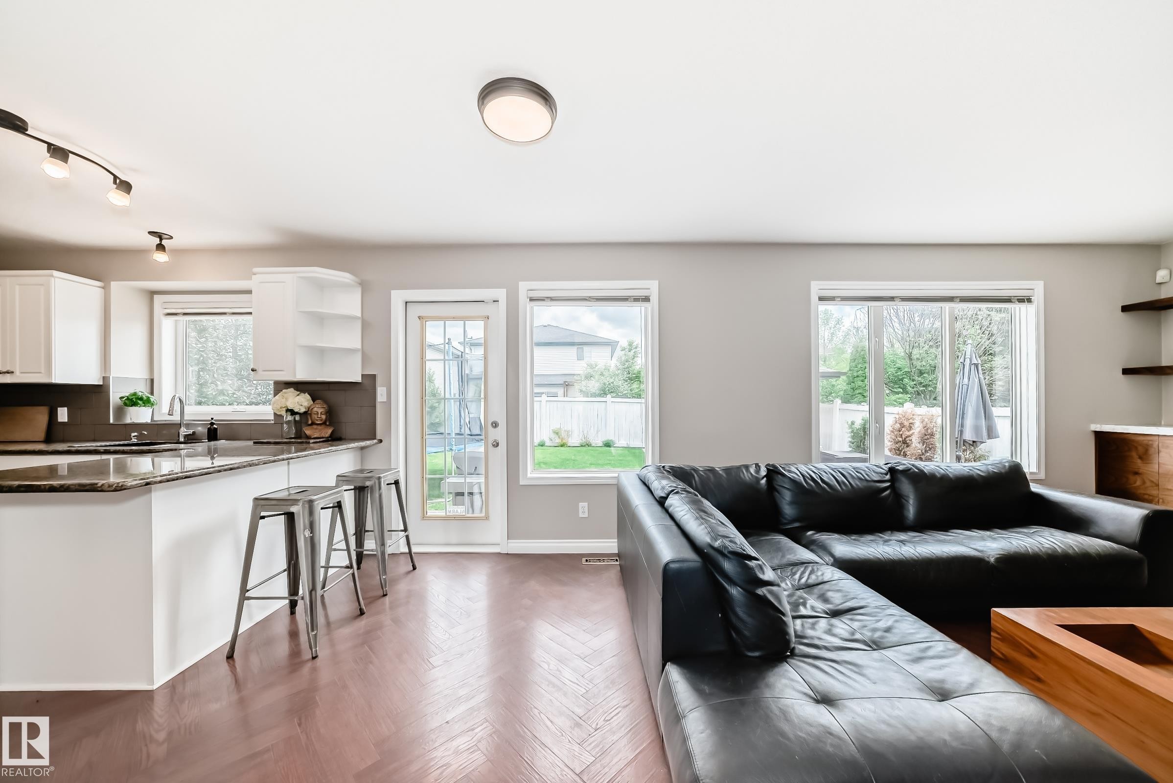 907 115 Street, Edmonton, AB