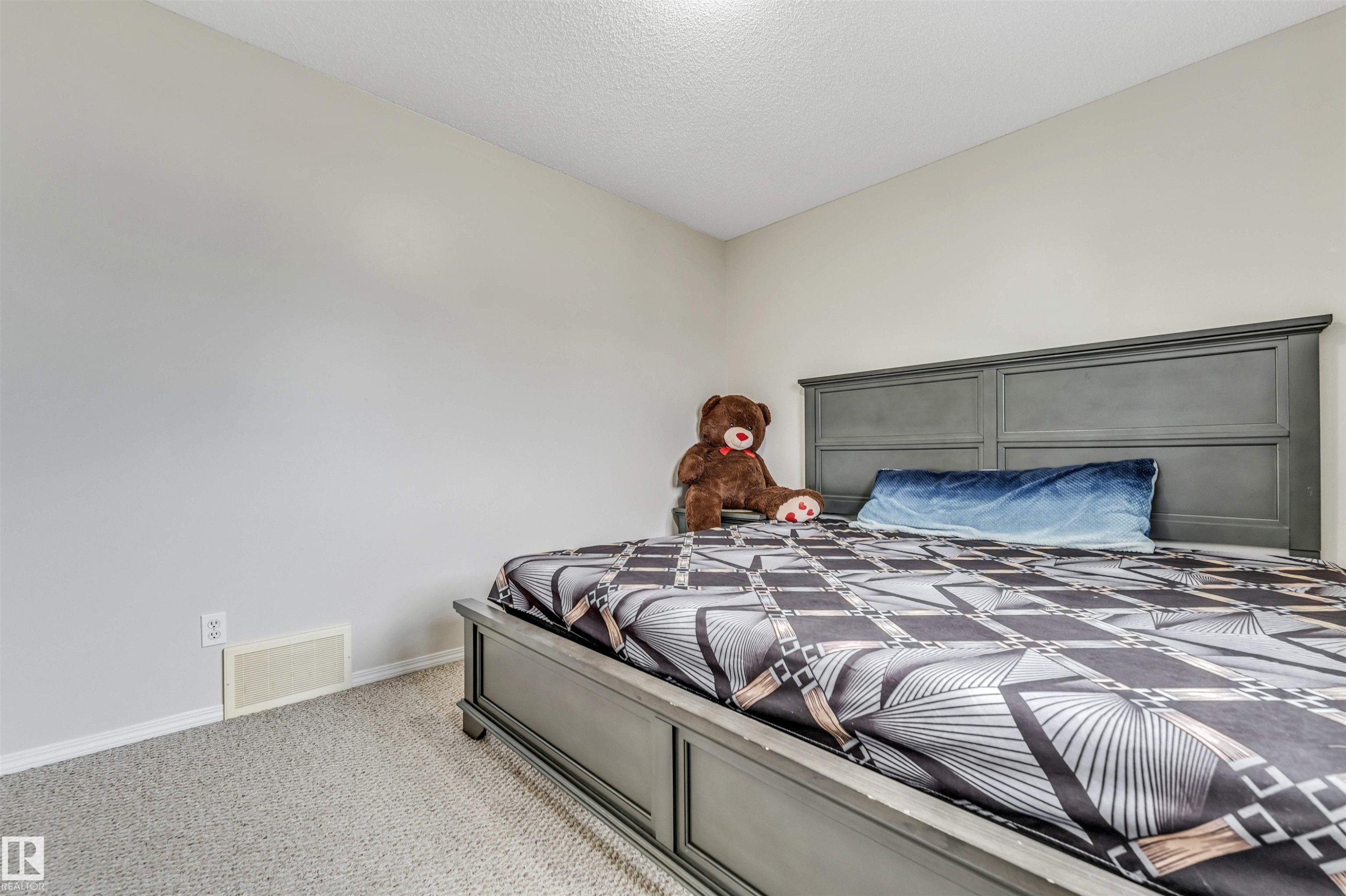 3311 21 Street, Edmonton, AB