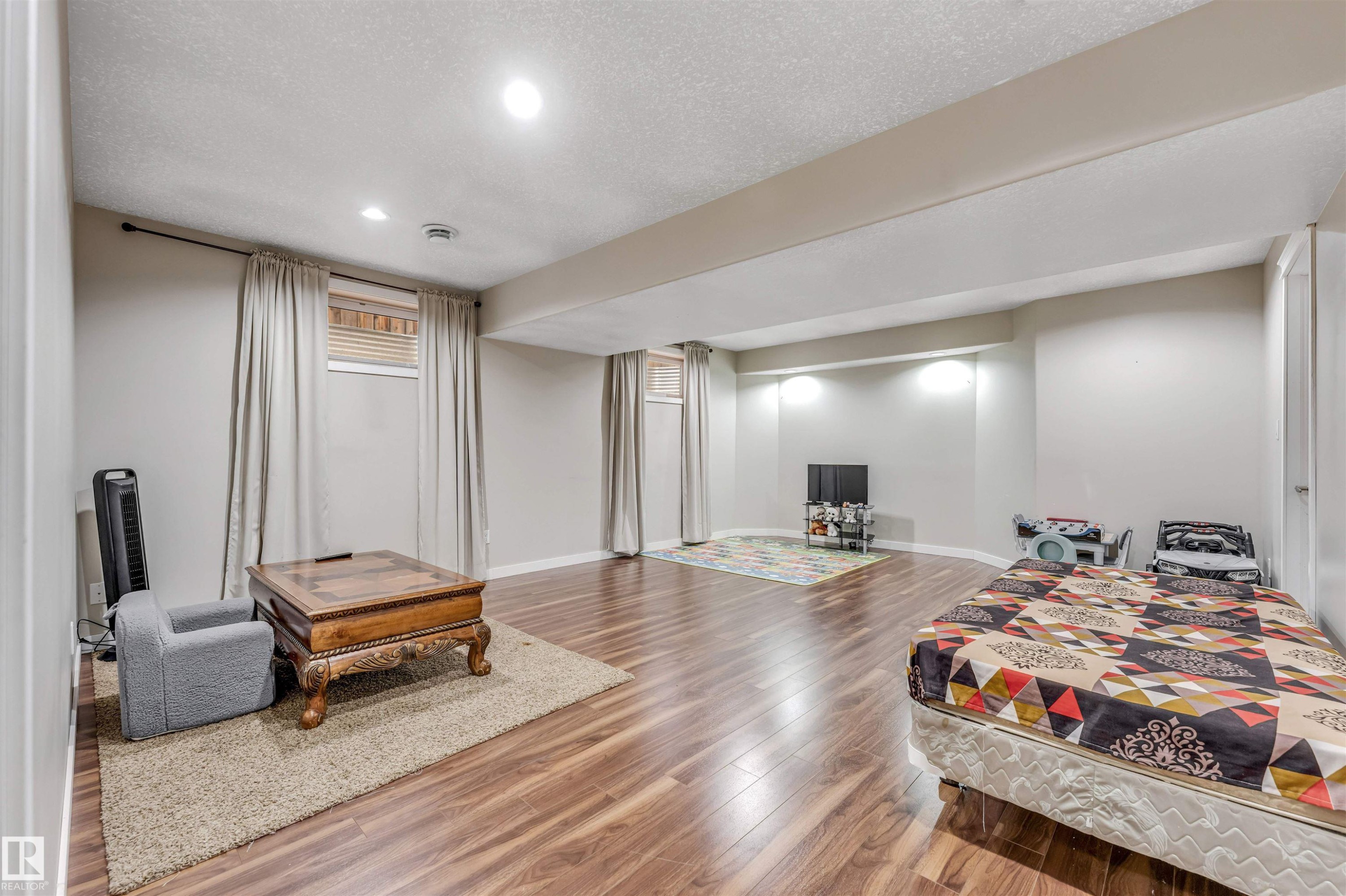 3311 21 Street, Edmonton, AB