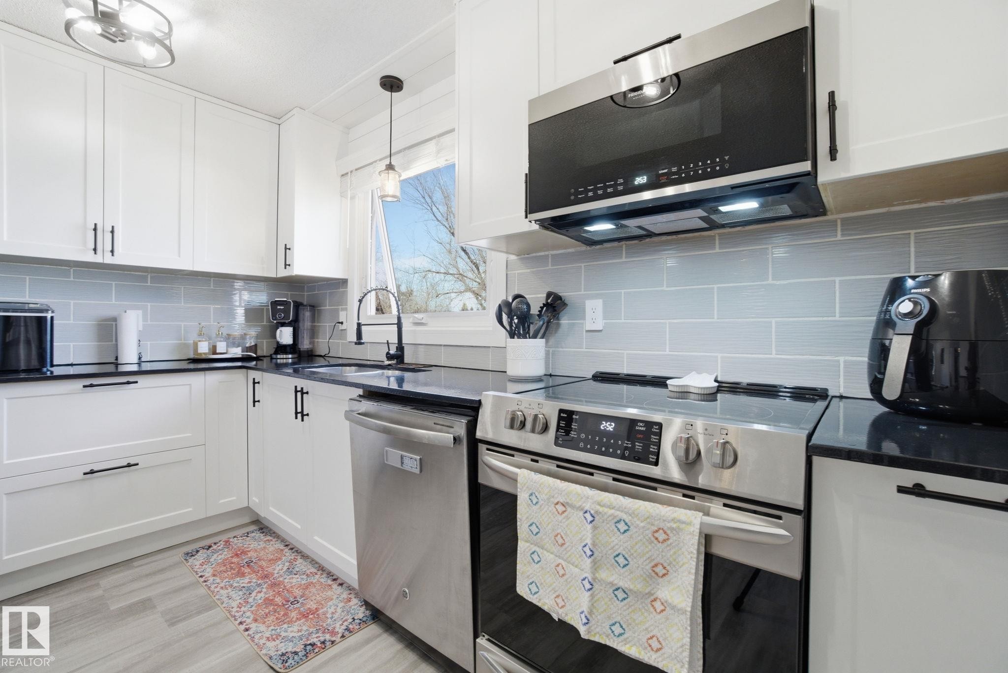9 Prospect Place, Cardiff, AB