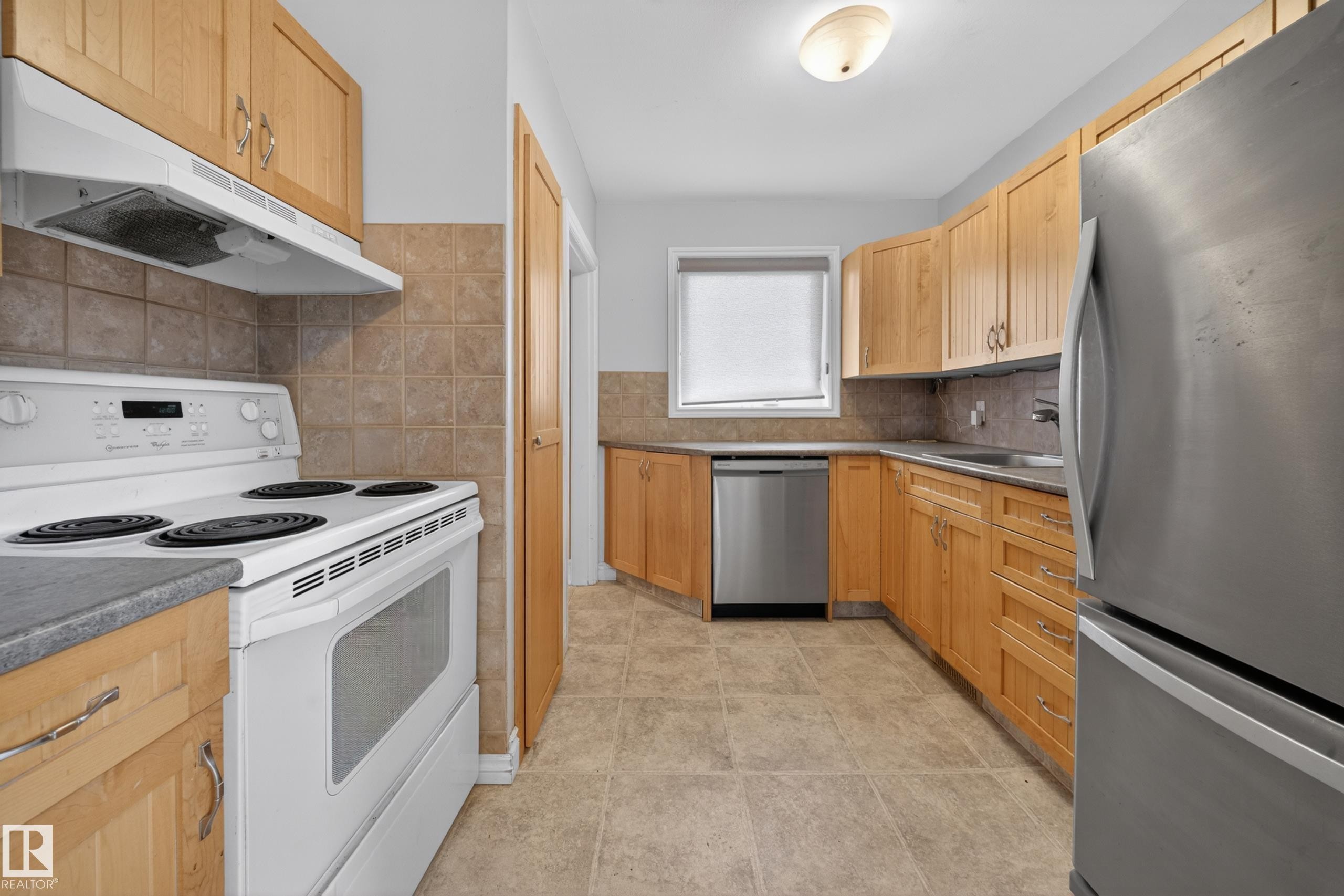 8706 83 Avenue, Edmonton, AB