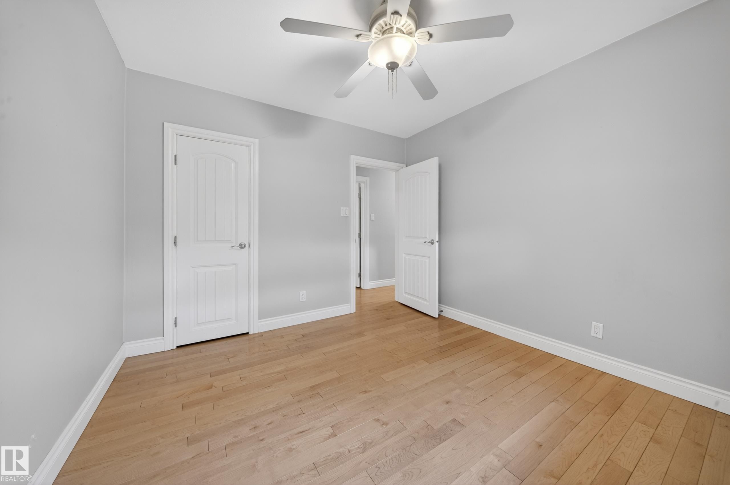 8706 83 Avenue, Edmonton, AB