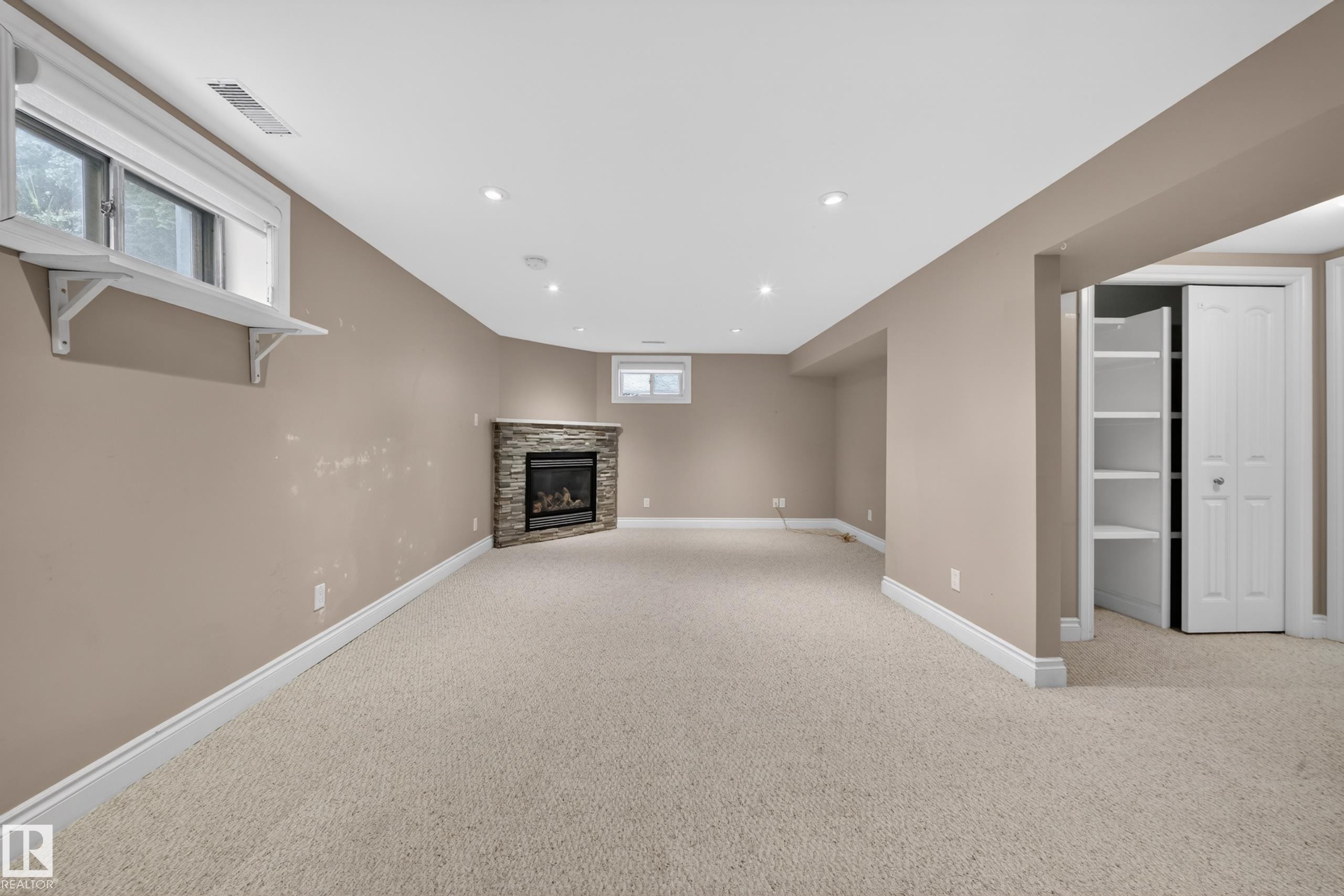 8706 83 Avenue, Edmonton, AB