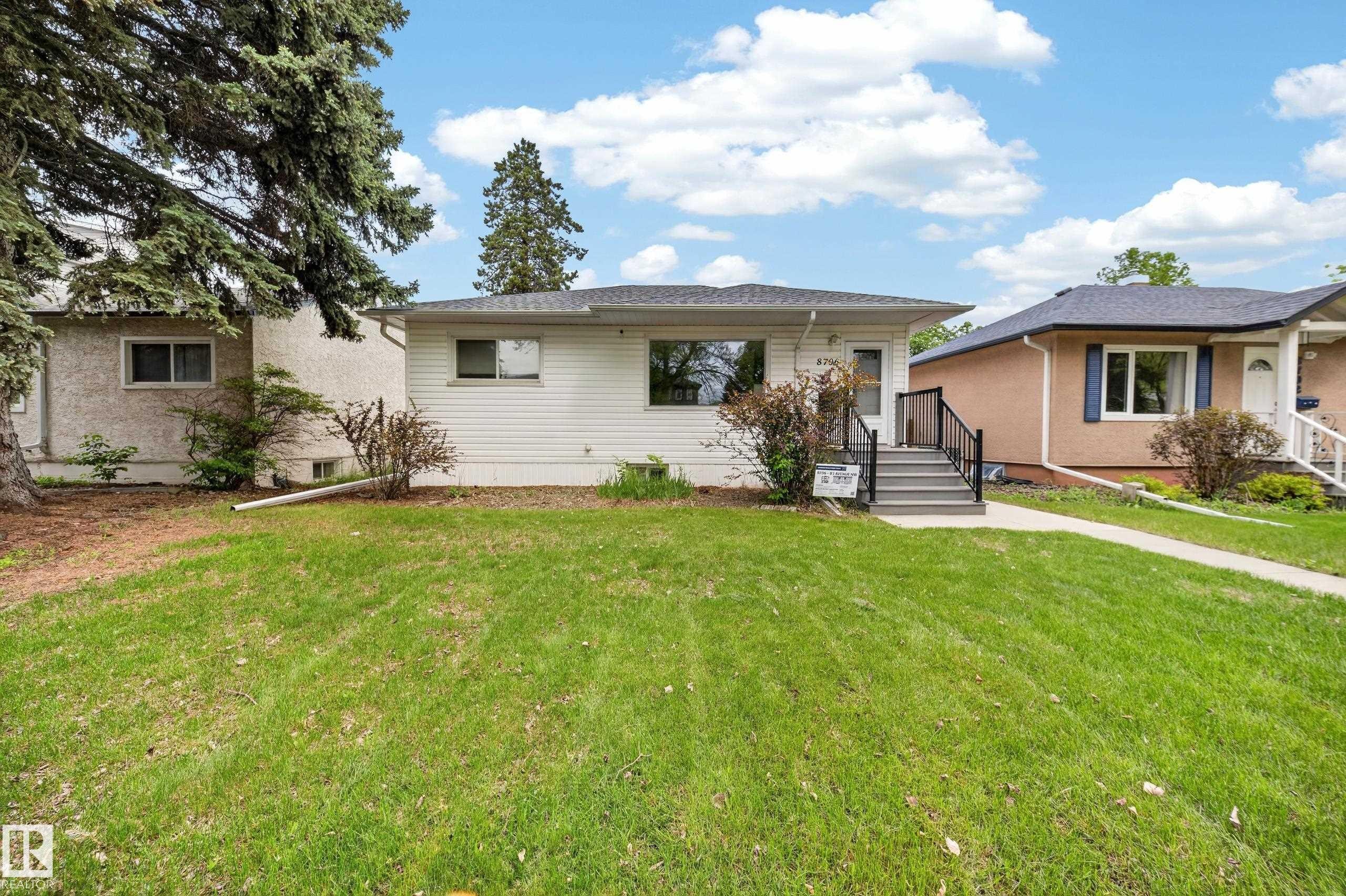8706 83 Avenue, Edmonton, AB