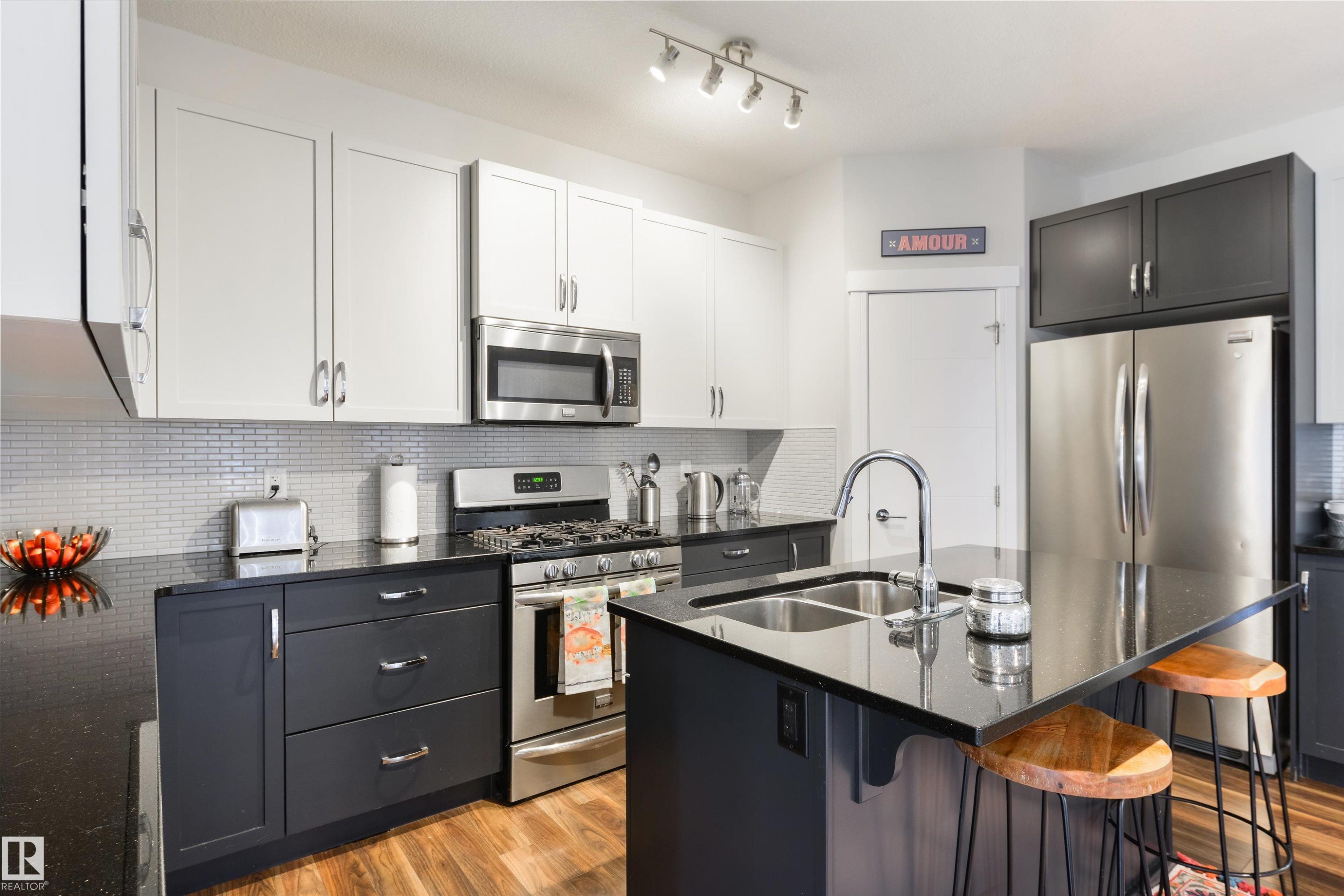 5125 Corvette Street, Edmonton, AB