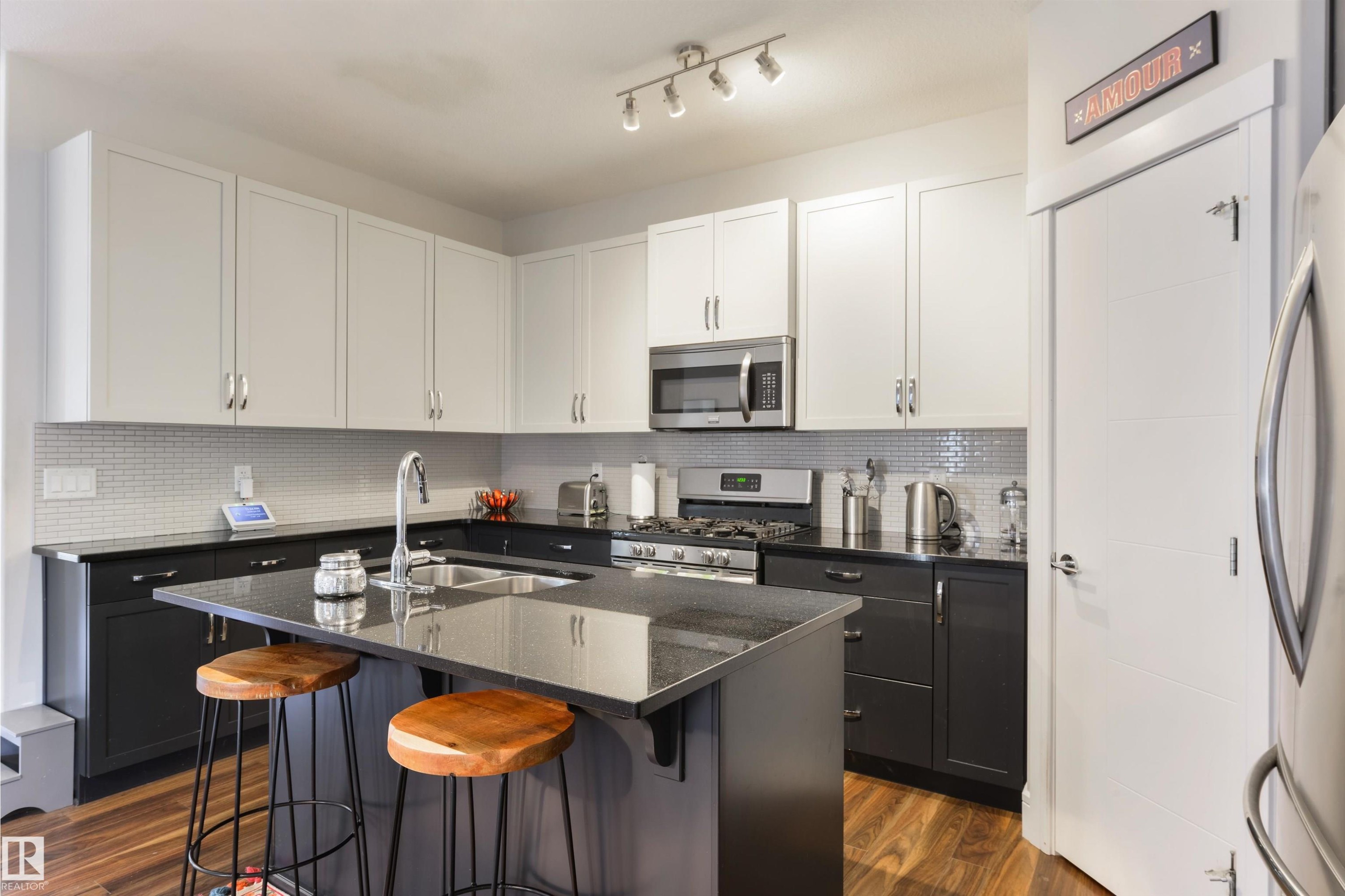 5125 Corvette Street, Edmonton, AB