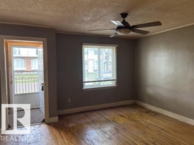 12242 91 Street, Edmonton, AB - Indoor Photo Showing Other Room
