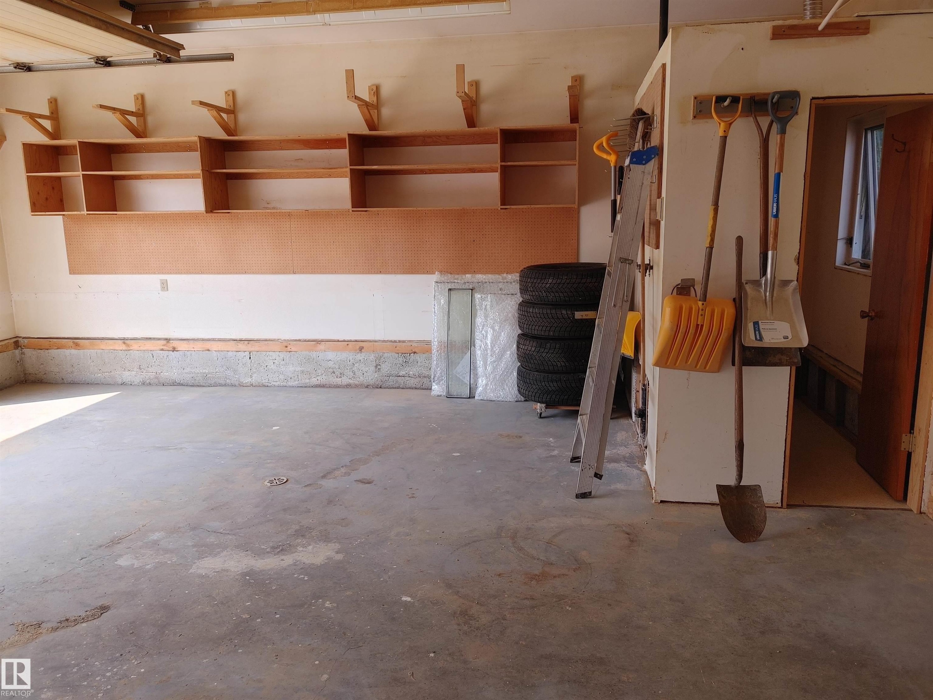 More custom built quality shelving. - 9608 150 Street Nw, Edmonton, AB