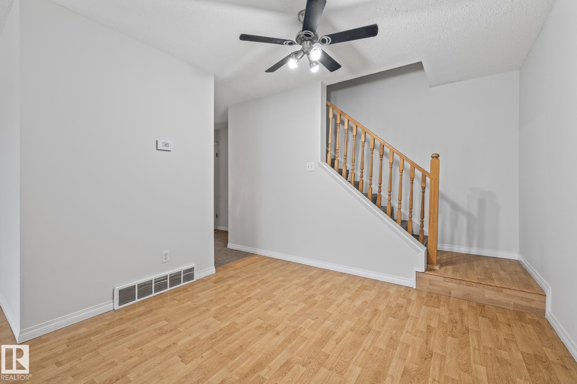 145B Royal Road, Edmonton, AB