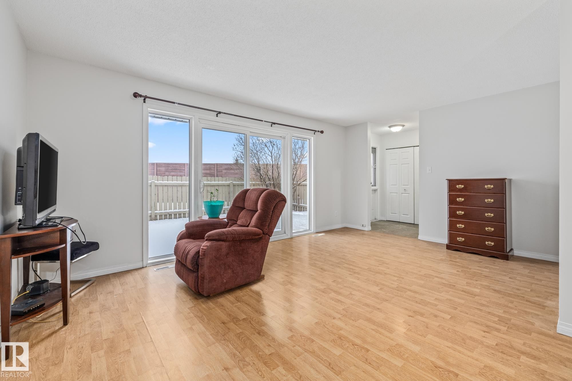 145B Royal Road, Edmonton, AB