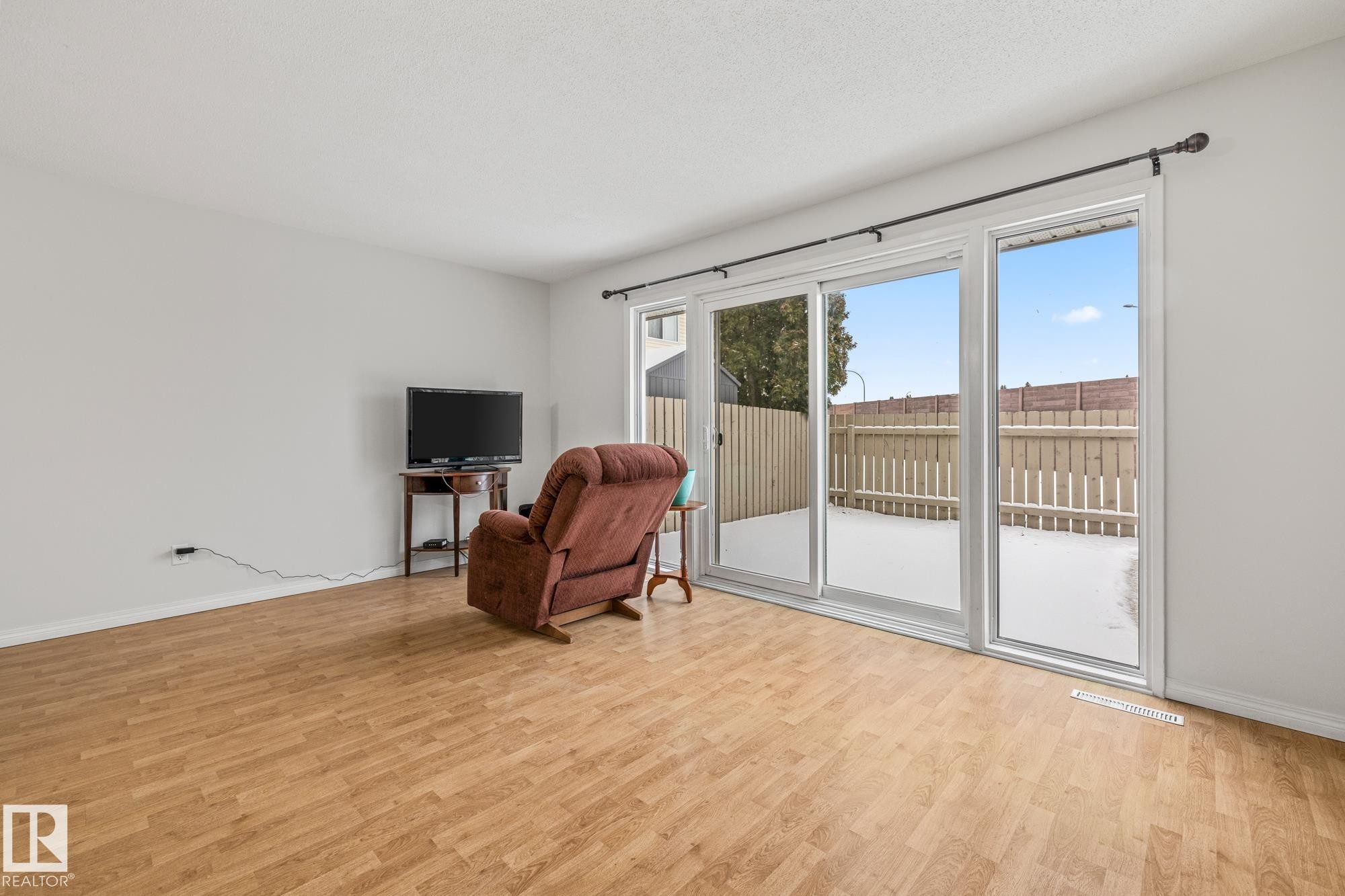 145B Royal Road, Edmonton, AB