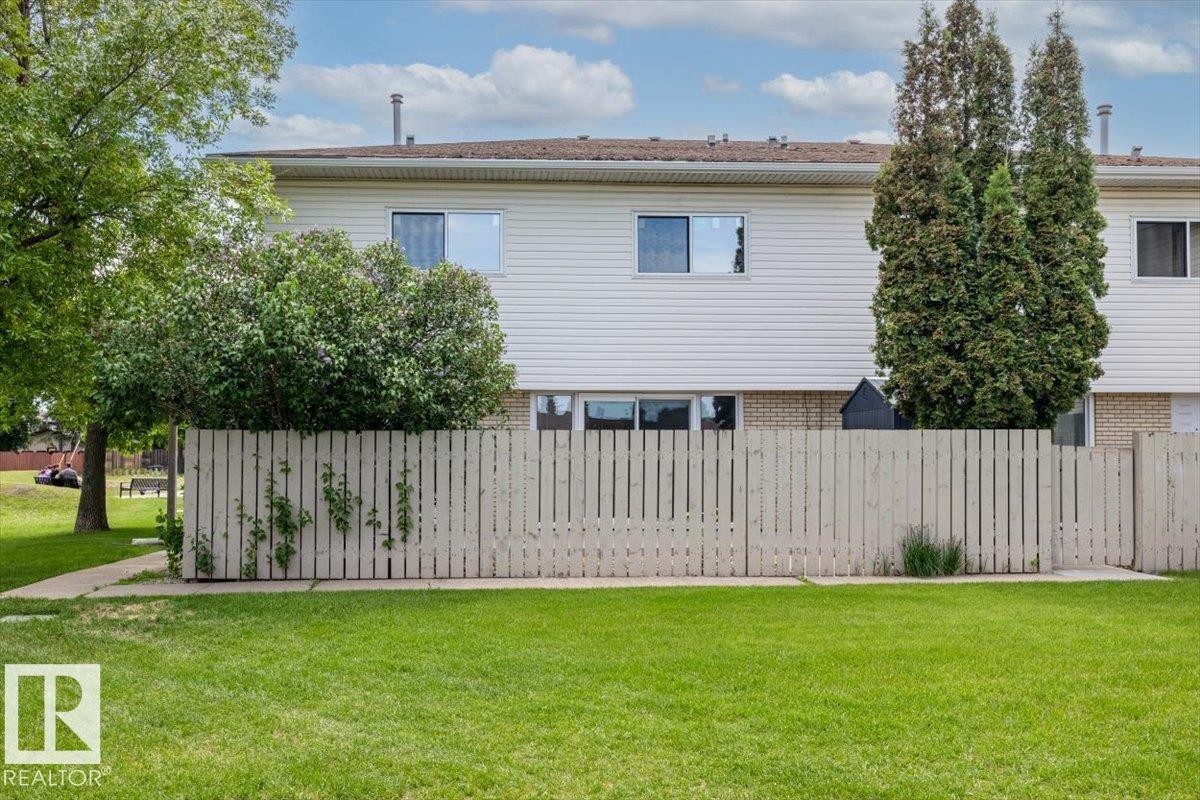 145B Royal Road, Edmonton, AB