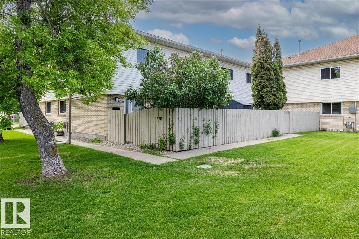 145B Royal Road, Edmonton, AB