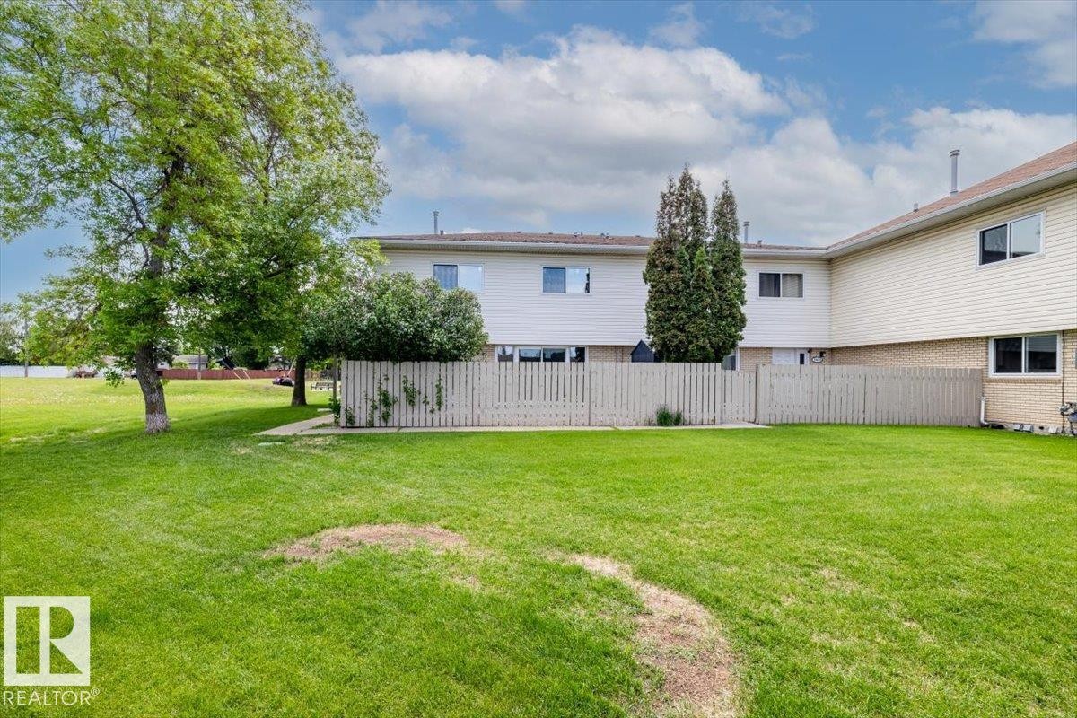 145B Royal Road, Edmonton, AB