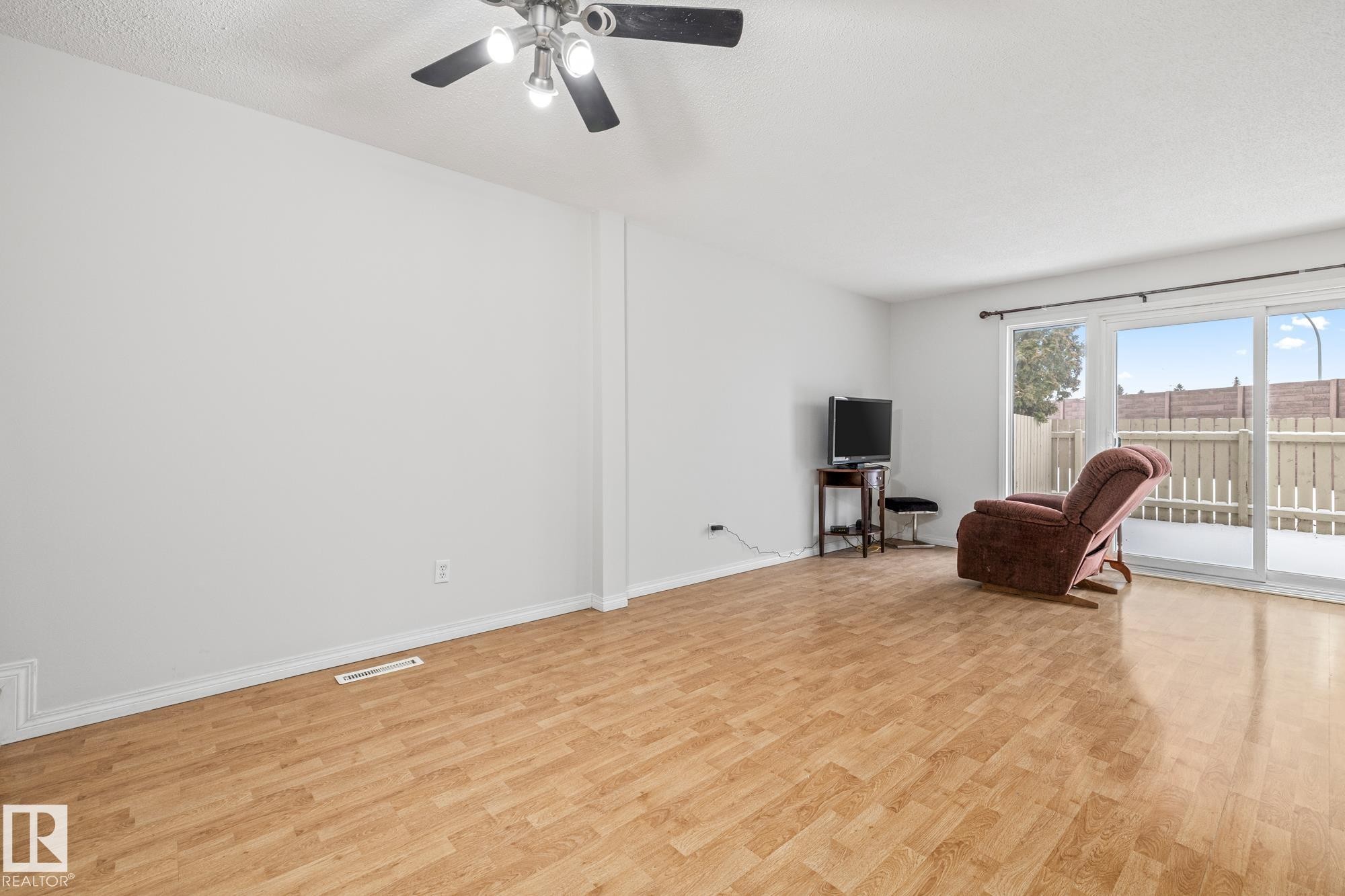 145B Royal Road, Edmonton, AB