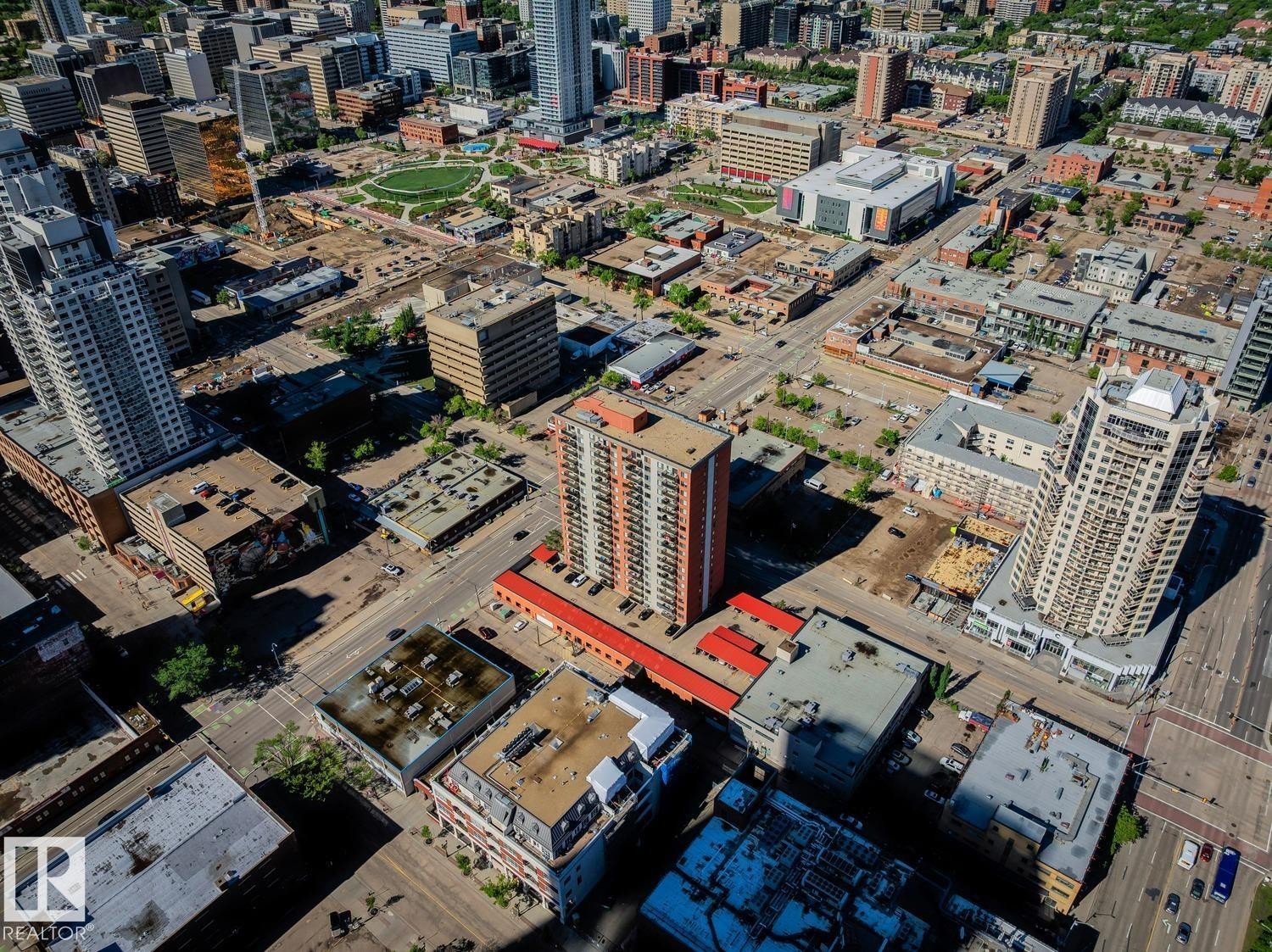 402 10303 105 Street, Edmonton, AB