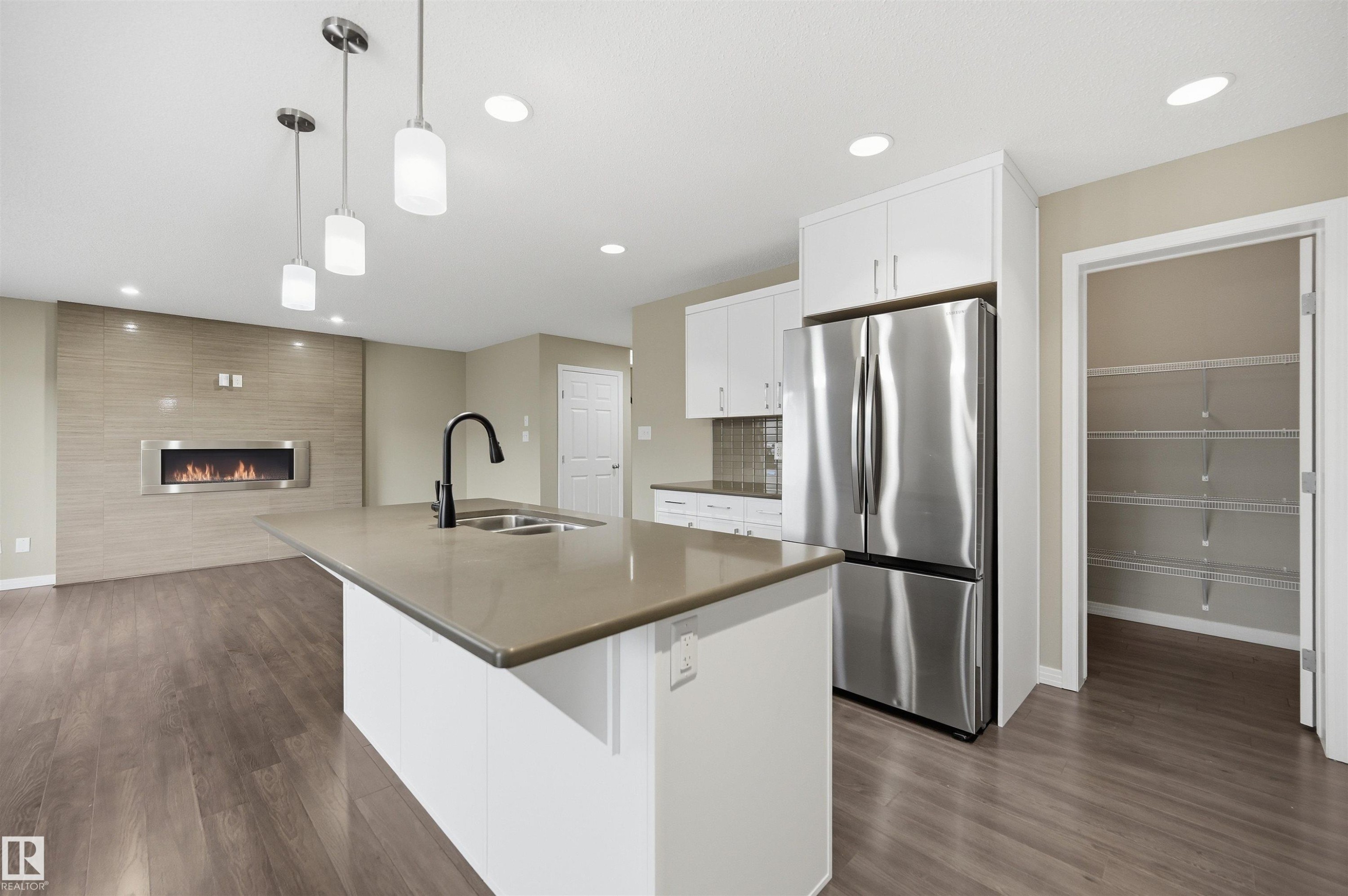 3528 Claxton Crescent, Edmonton, AB