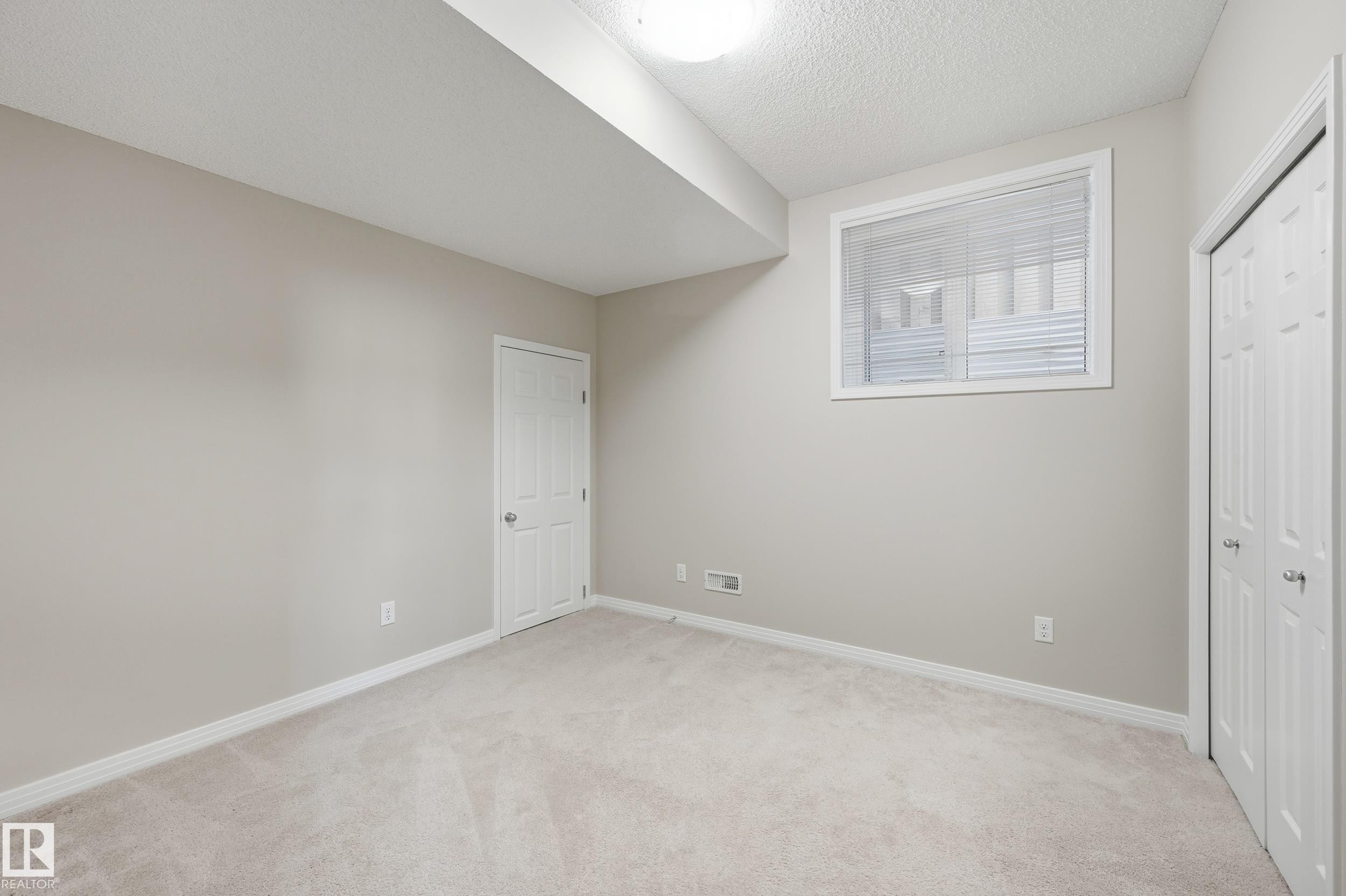 3528 Claxton Crescent, Edmonton, AB