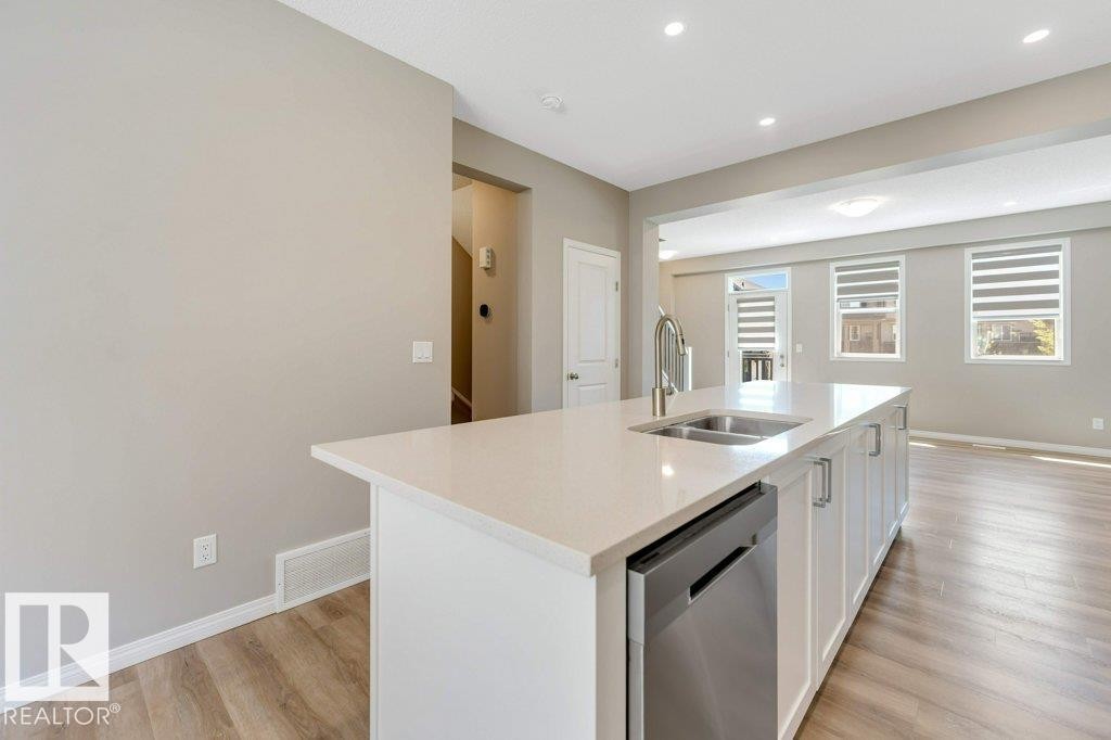 105 2072 Wonnacott Way, Edmonton, AB