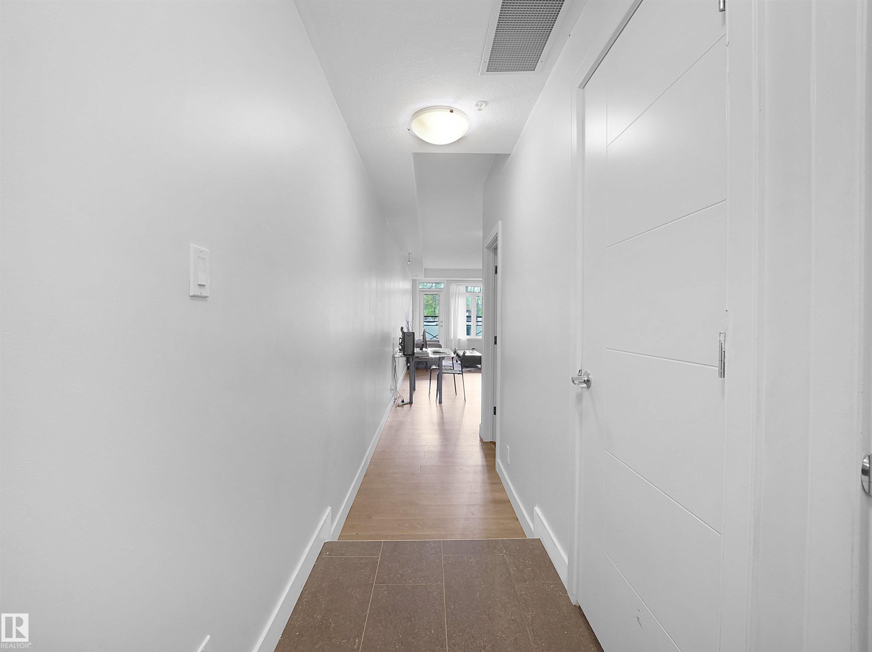 110 10811 72 Avenue, Edmonton, AB