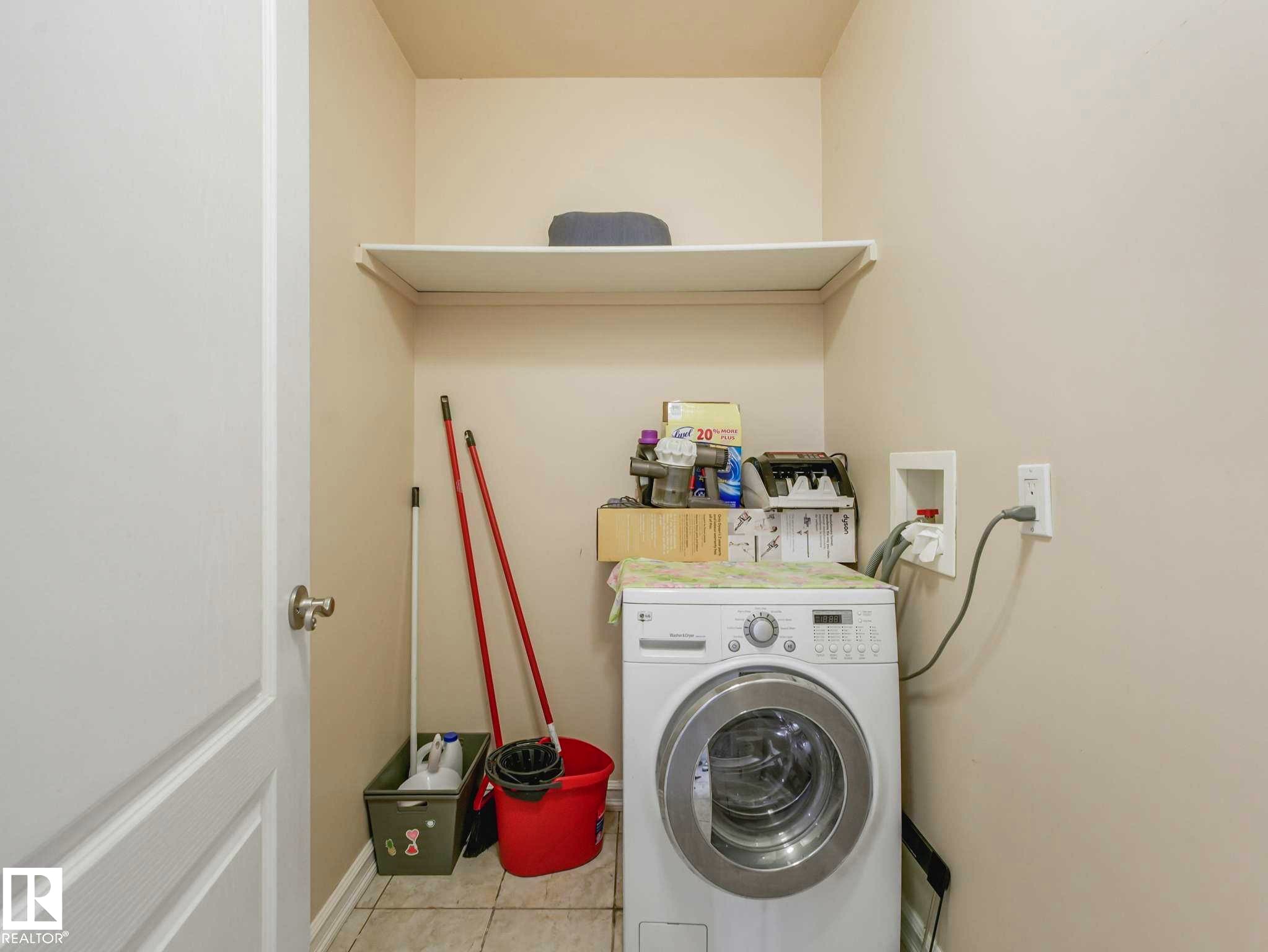 Image quality insufficient for description - #403 10165 113 St Nw, Edmonton, AB