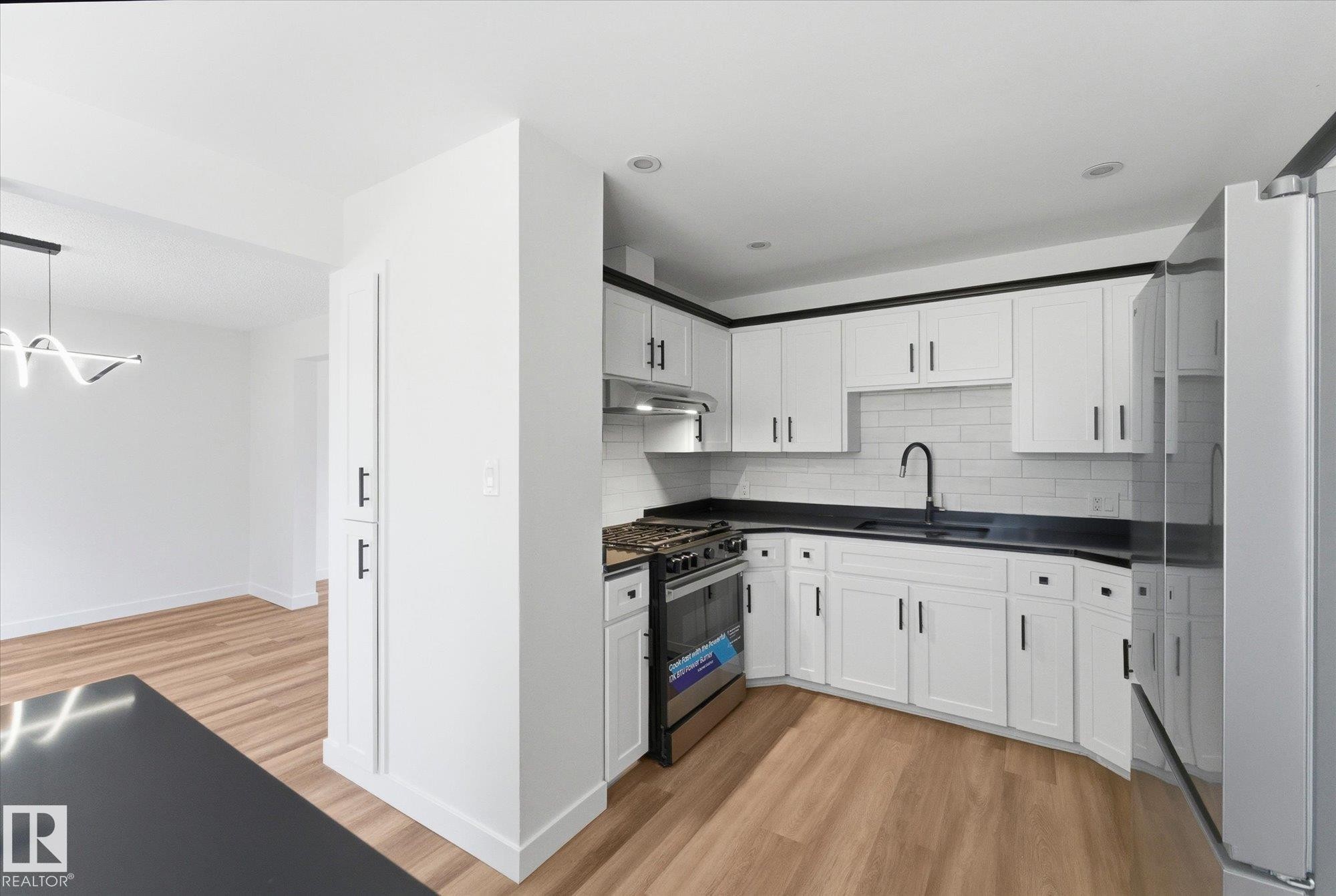 4224 110 Street, Edmonton, AB