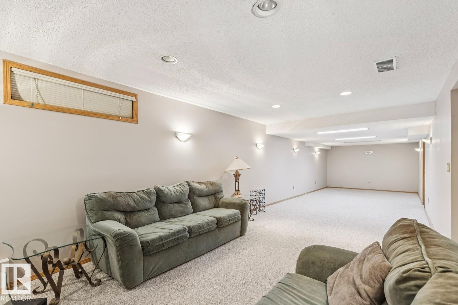Spacious recreation room in the basement - 15804 80 Street, Edmonton, AB
