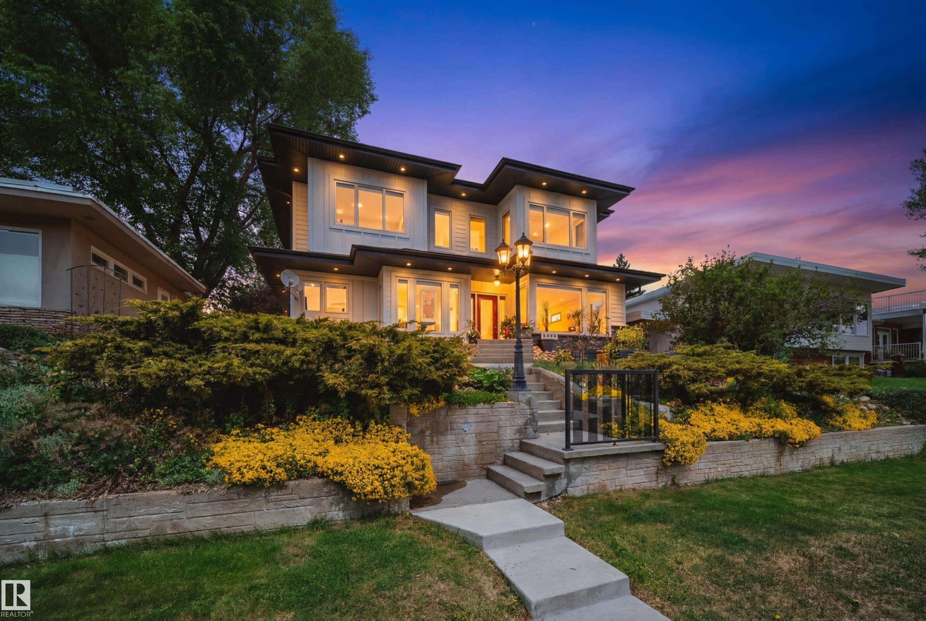5310 Ada Boulevard Nw, Edmonton, AB - Outdoor